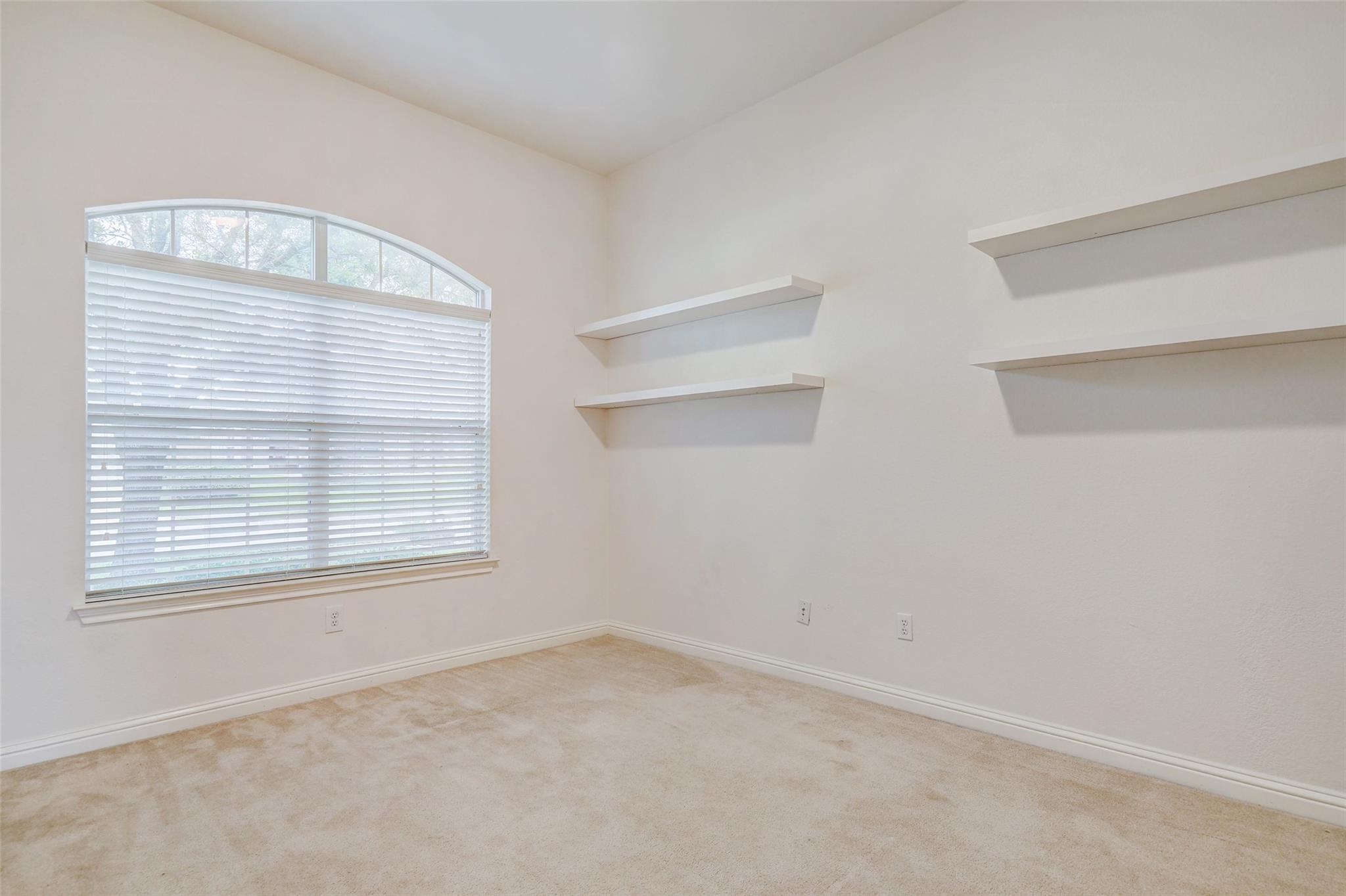 3129 Goldenoak Cir Property Photo 17