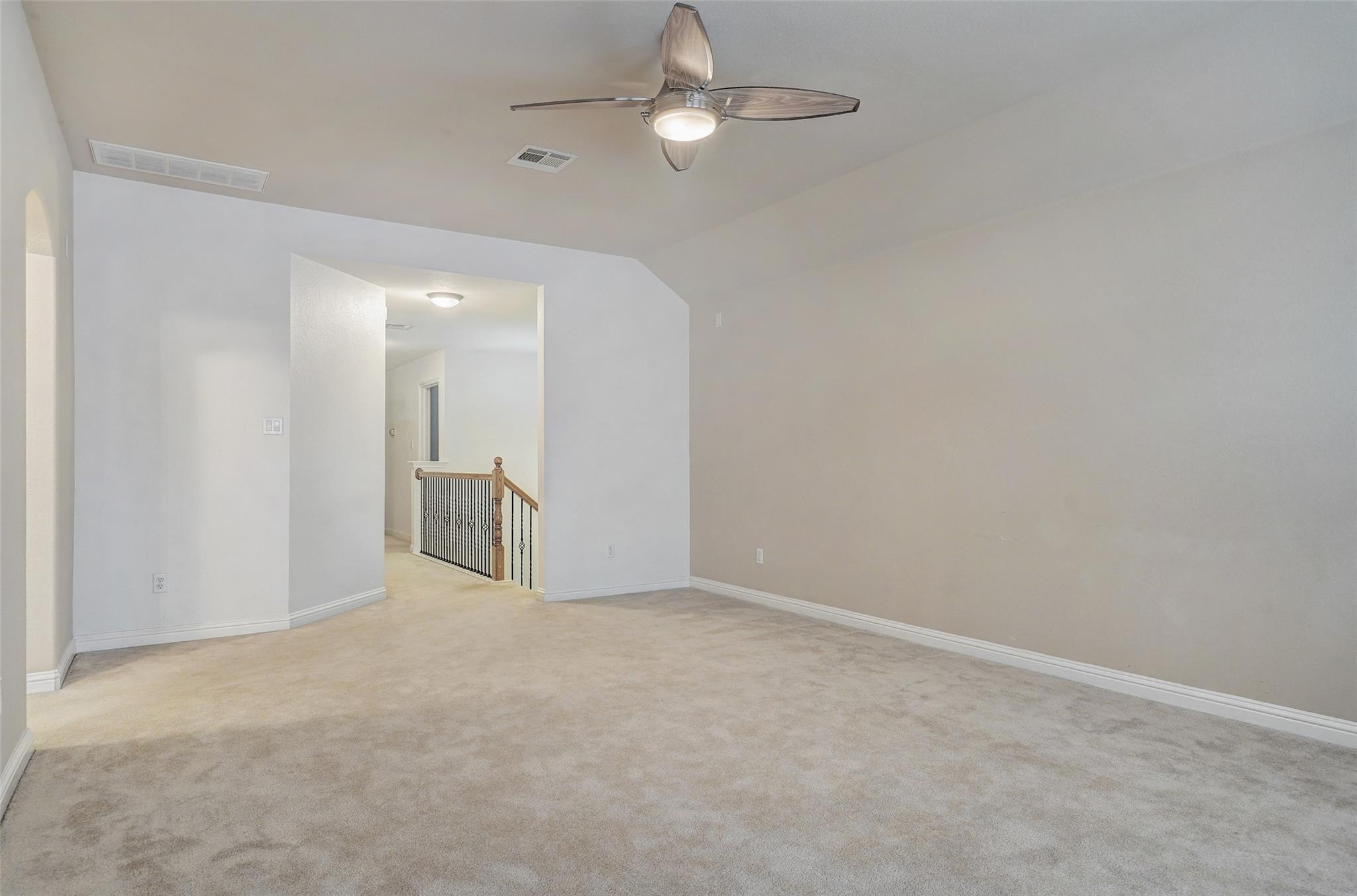 3129 Goldenoak Cir Property Photo 23