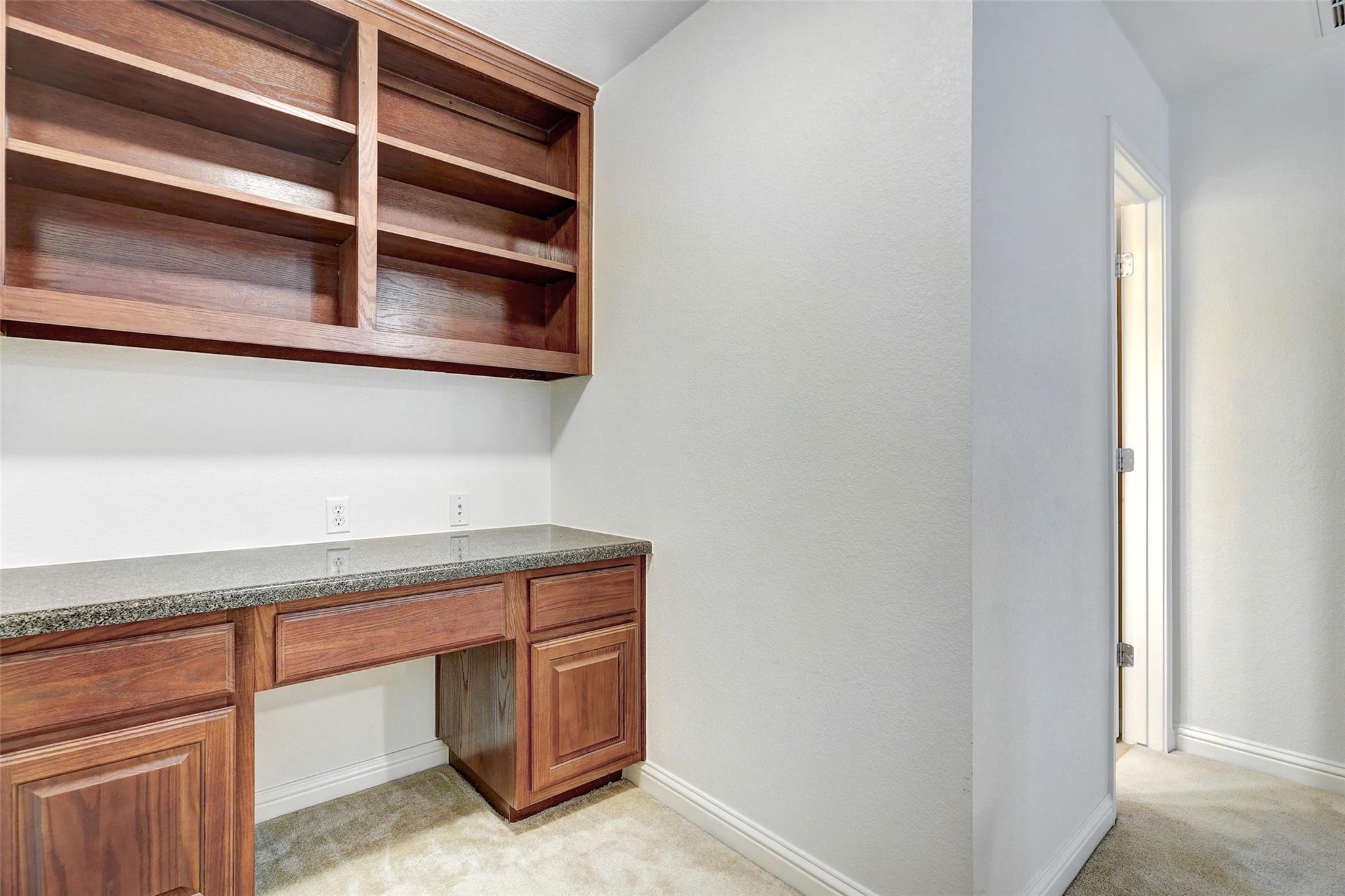 3129 Goldenoak Cir Property Photo 24
