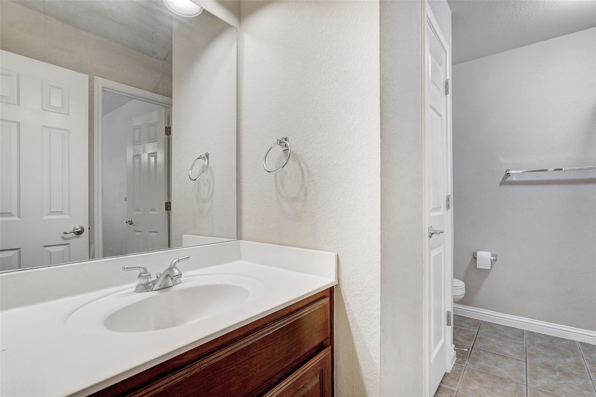 3129 Goldenoak Cir Property Photo 27