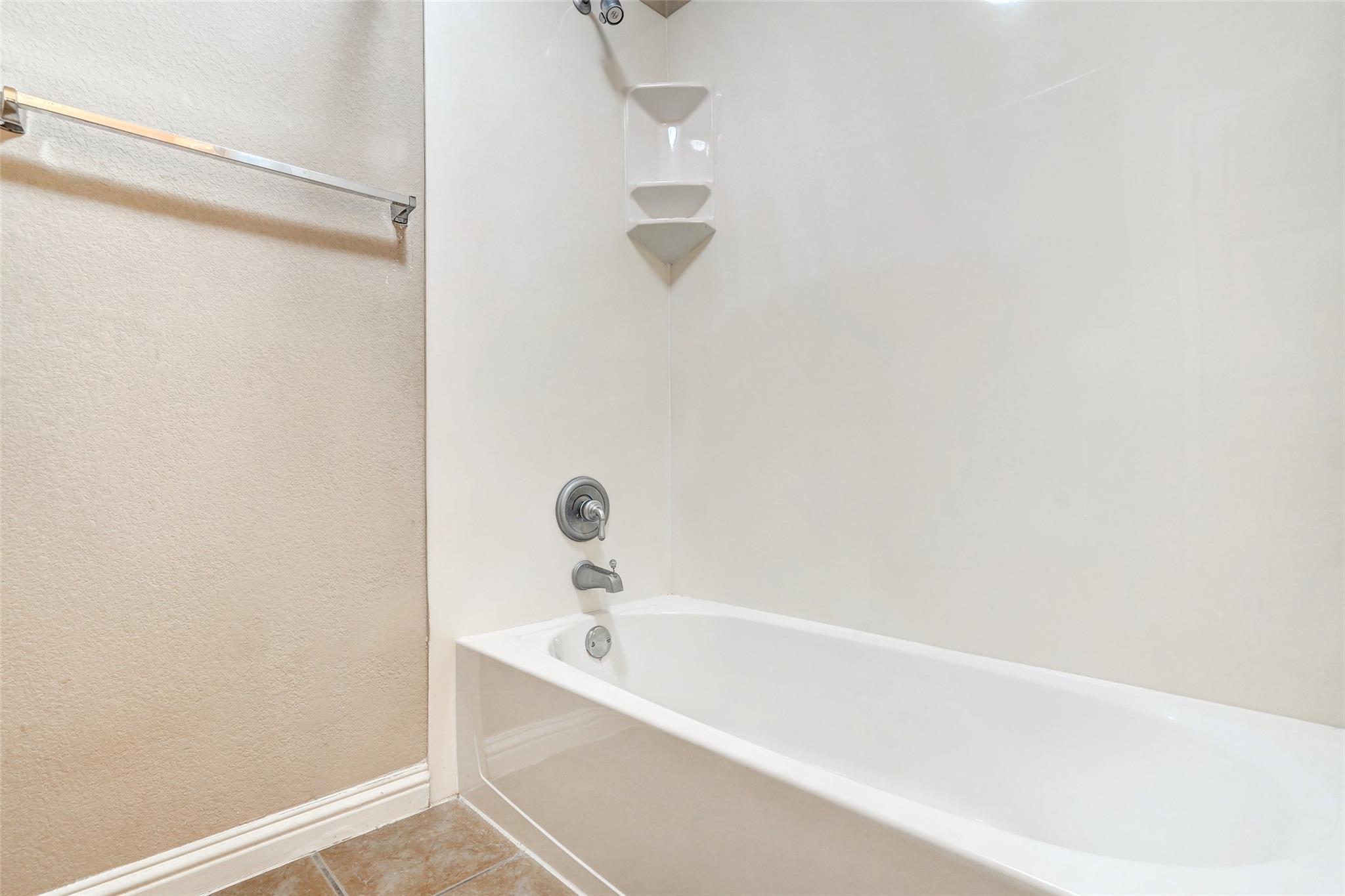 3129 Goldenoak Cir Property Photo 28