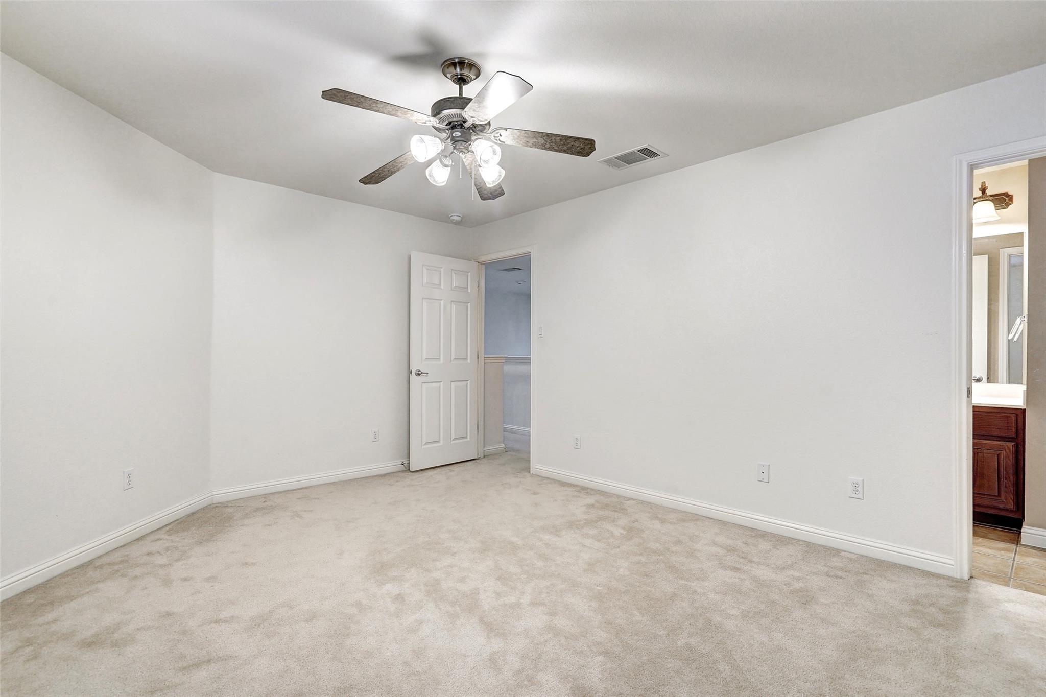 3129 Goldenoak Cir Property Photo 31