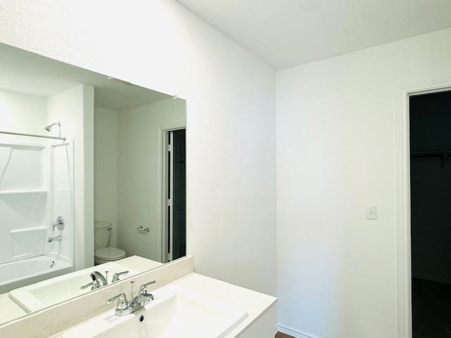 14425 Treyvon Rd Property Photo 13