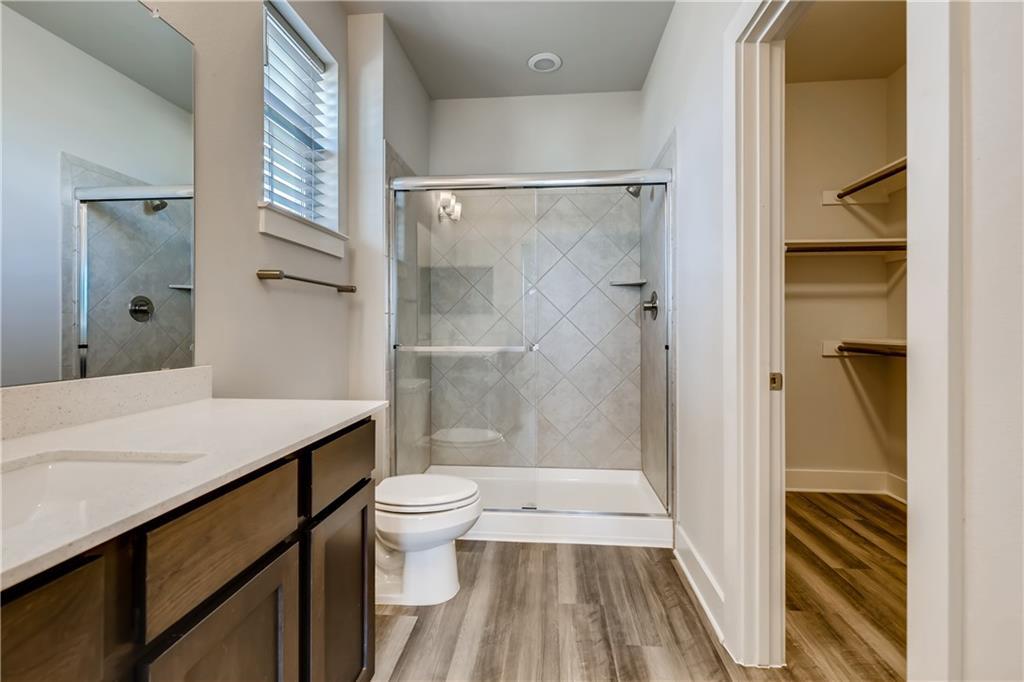 8000 Hillock Ter #b Property Photo 7