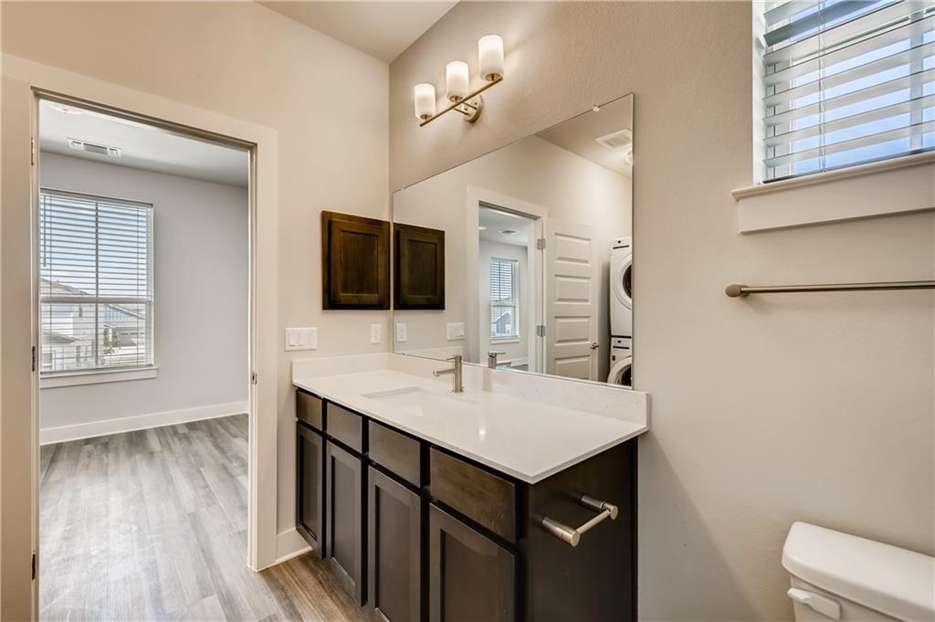 8000 Hillock Ter #b Property Photo 8
