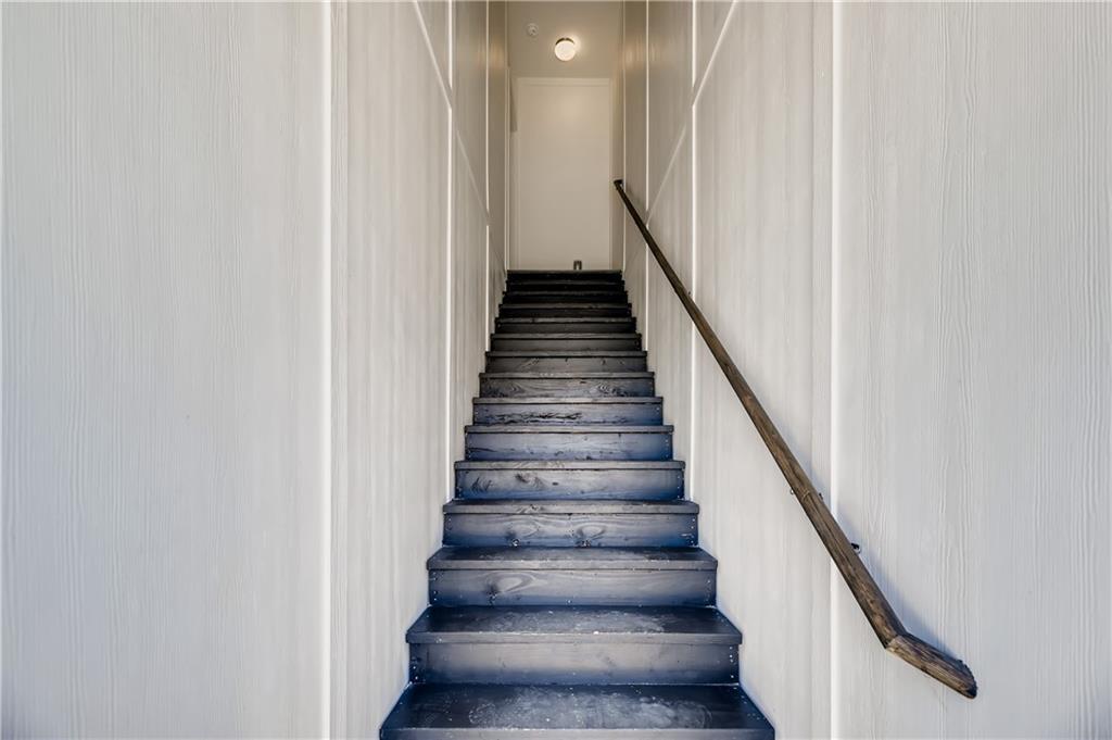 8000 Hillock Ter #b Property Photo 10