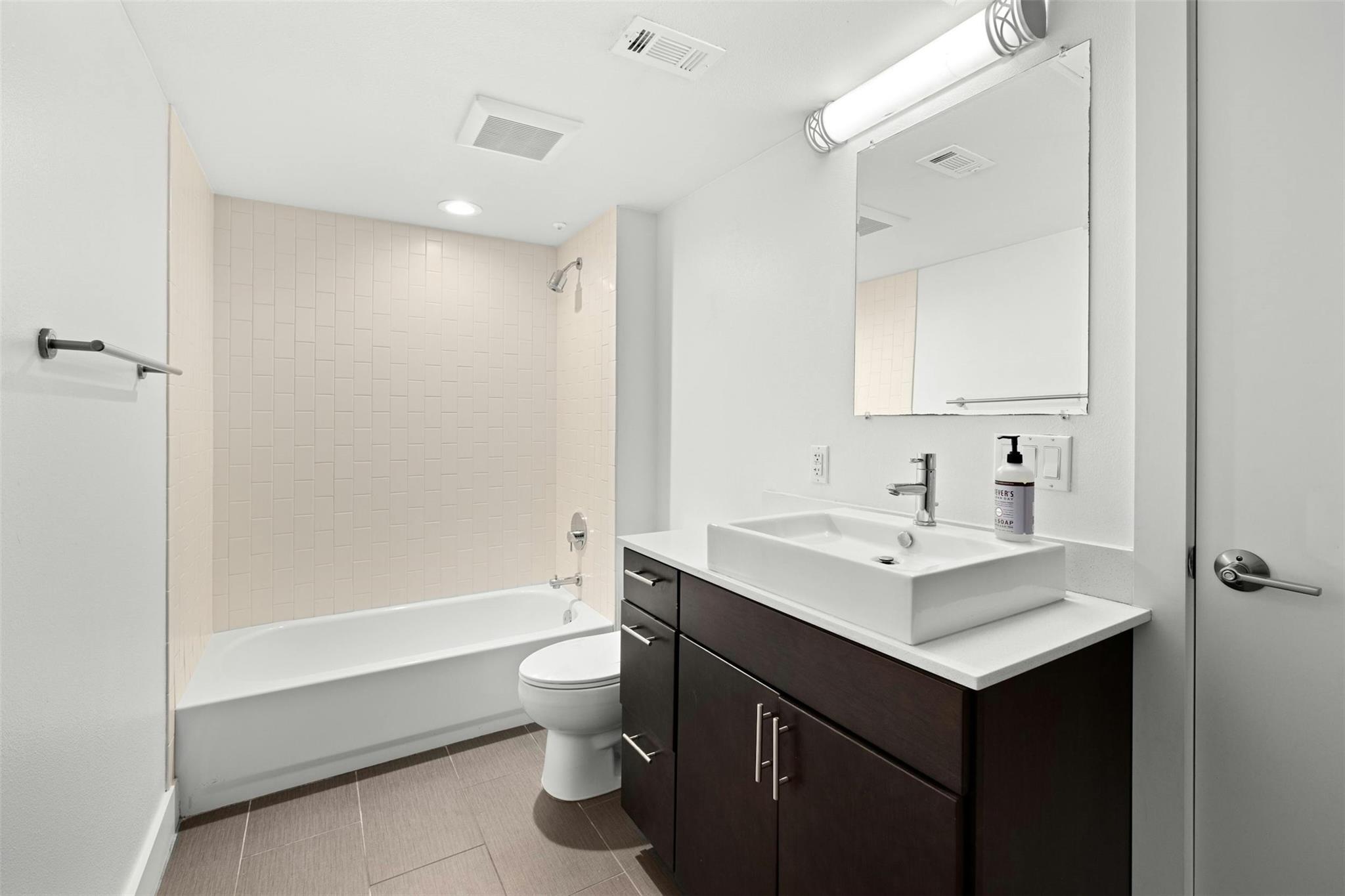 1603 Enfield Rd #301 Property Photo 11
