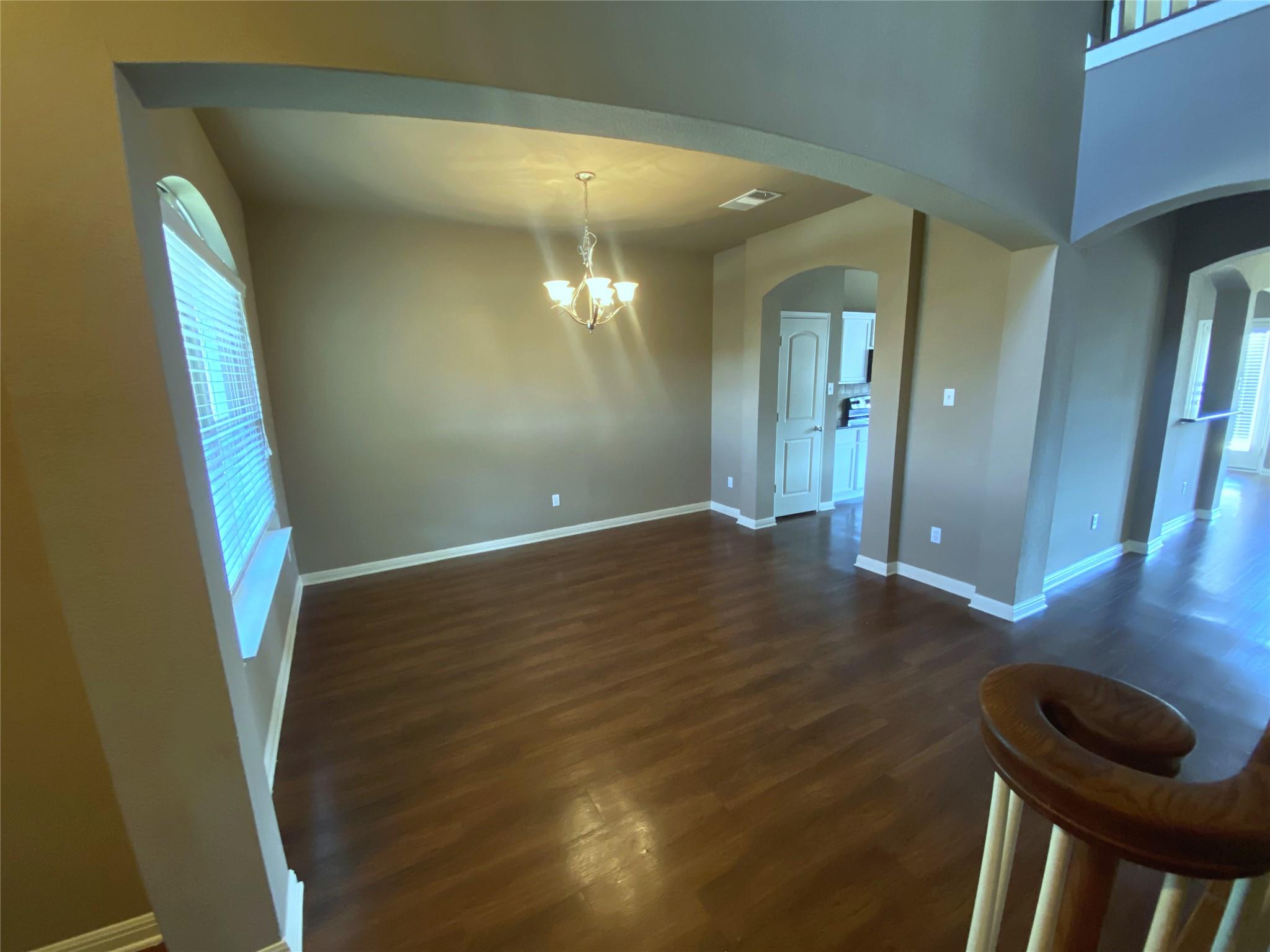 3416 Greyfriar Dr Property Photo 5