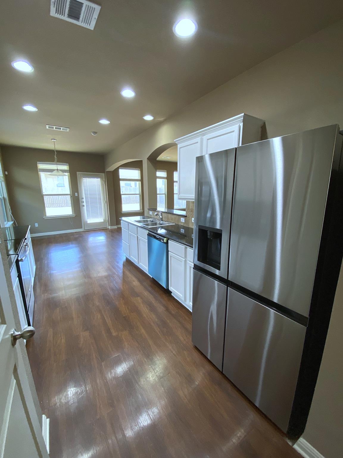 3416 Greyfriar Dr Property Photo 18