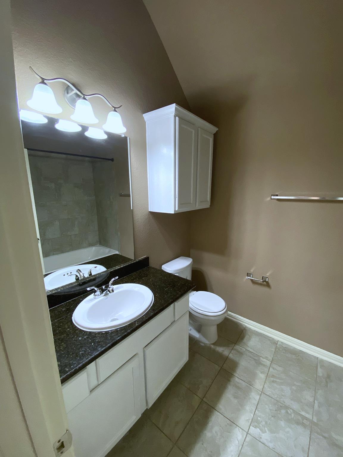 3416 Greyfriar Dr Property Photo 23