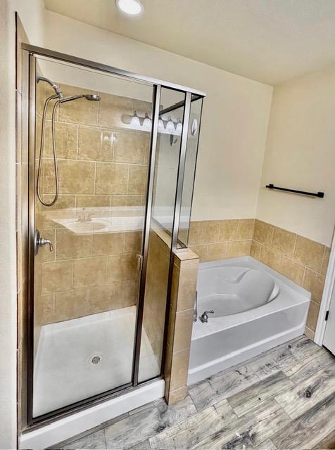 1405 Delsie Dr #b Property Photo 6