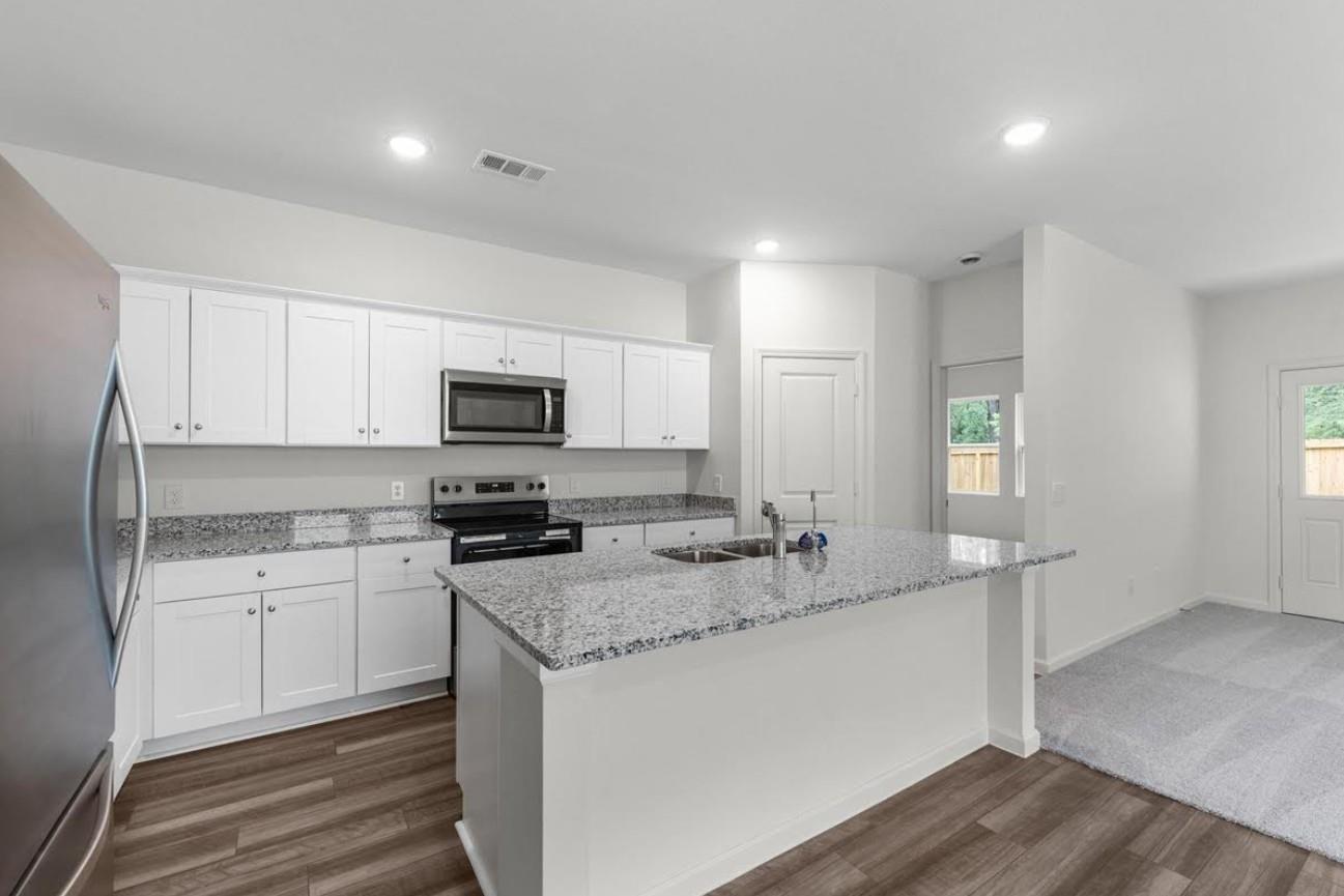12817 Kentucky Warbler Dr Property Photo 4