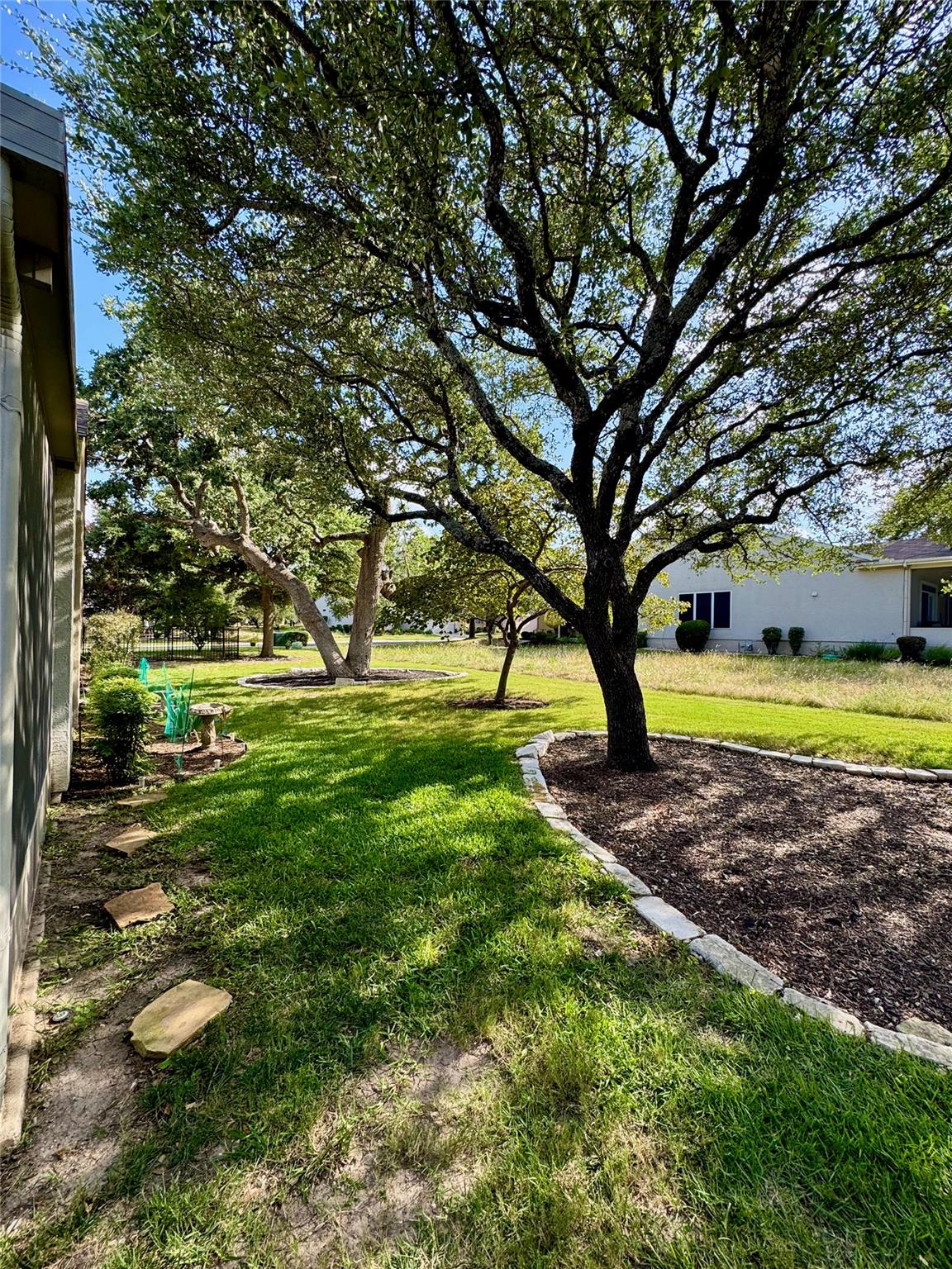 605 Farm Hill Dr Property Photo 12