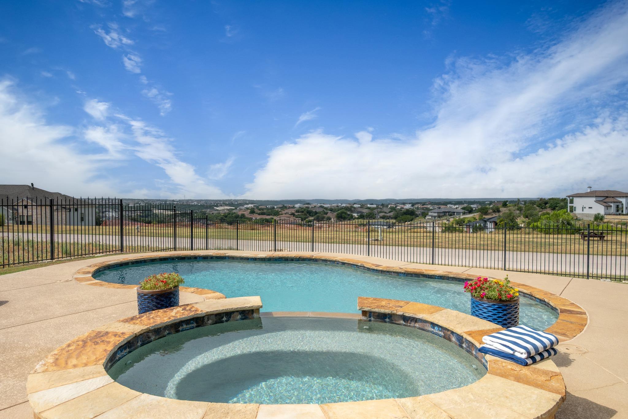 2220 Quarry Loop Property Photo 30
