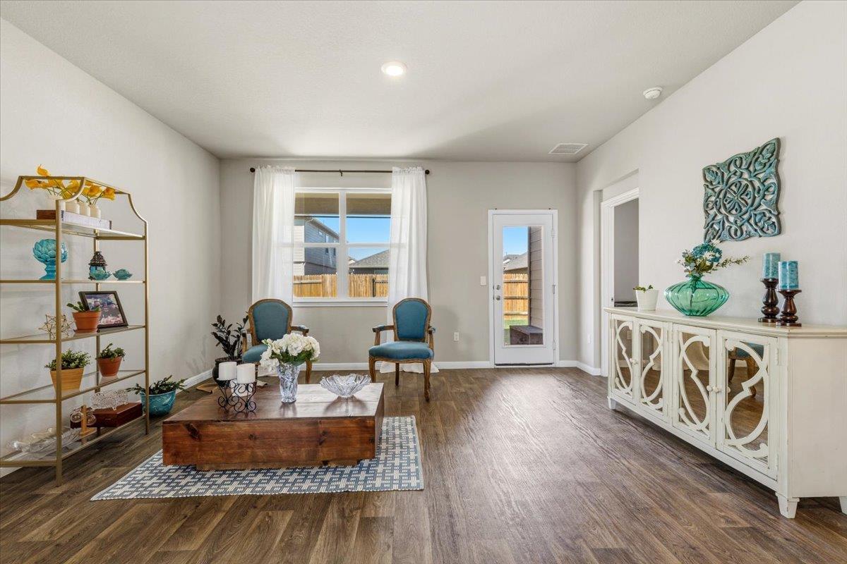 112 Rainmaker Cv Property Photo 12