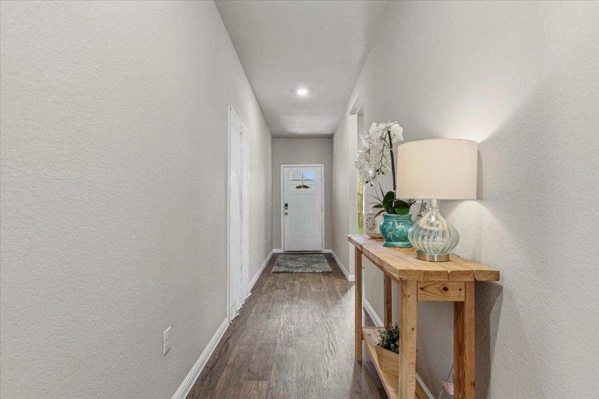 112 Rainmaker Cv Property Photo 13