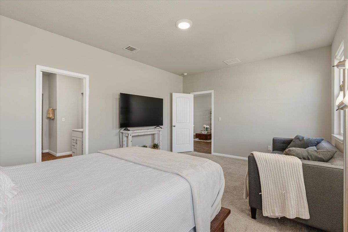 112 Rainmaker Cv Property Photo 17