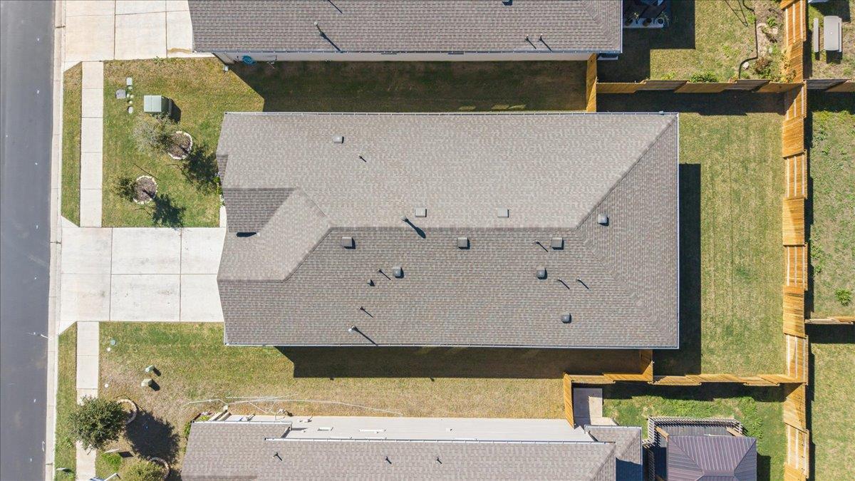 112 Rainmaker Cv Property Photo 27
