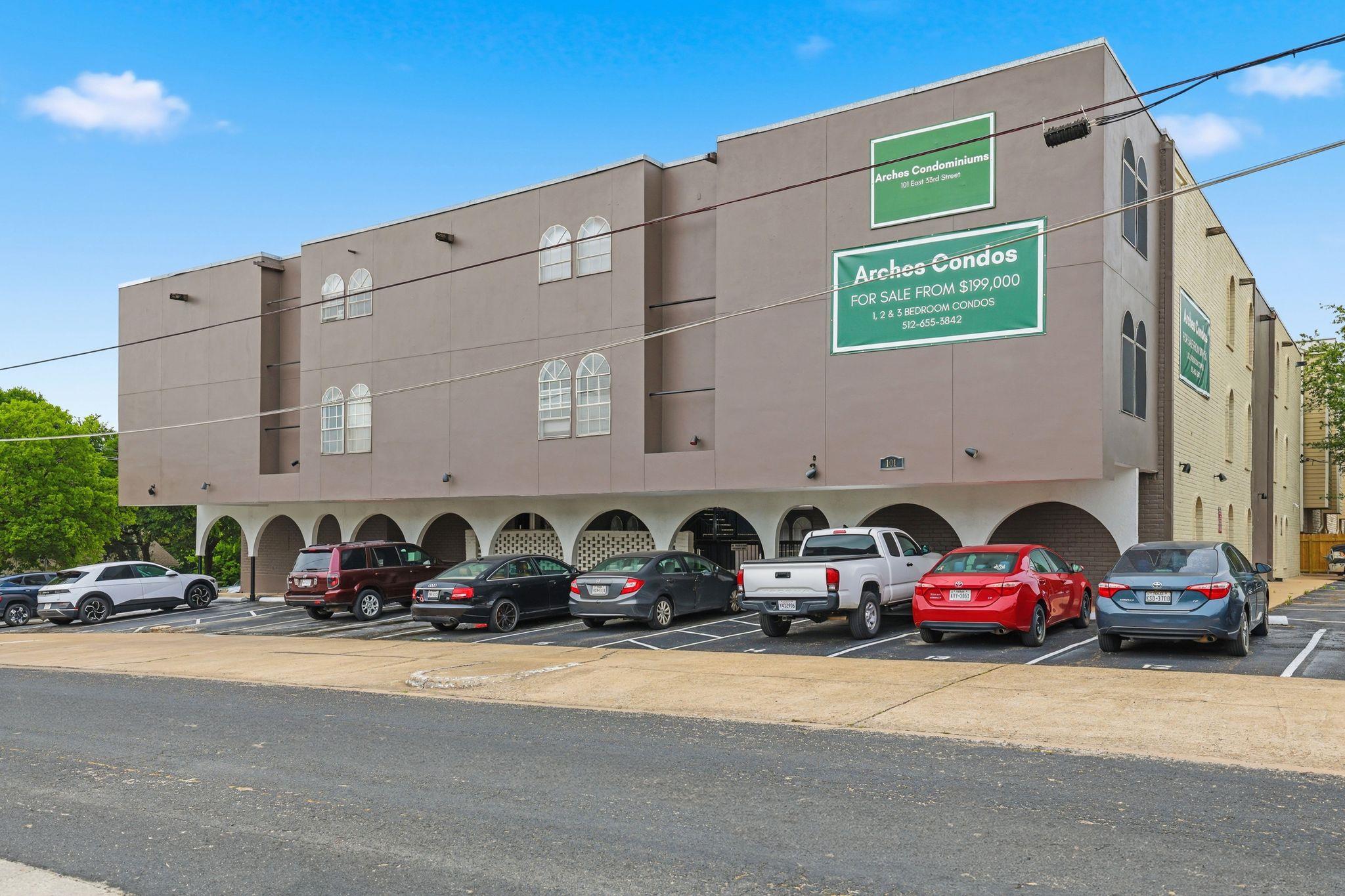 101 E 33rd St #208 Property Photo 1