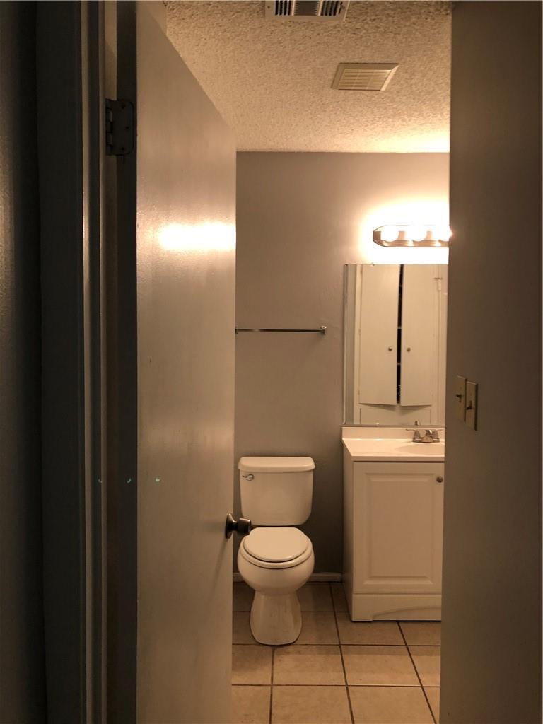 6502 S 1st St #102 Property Photo 18