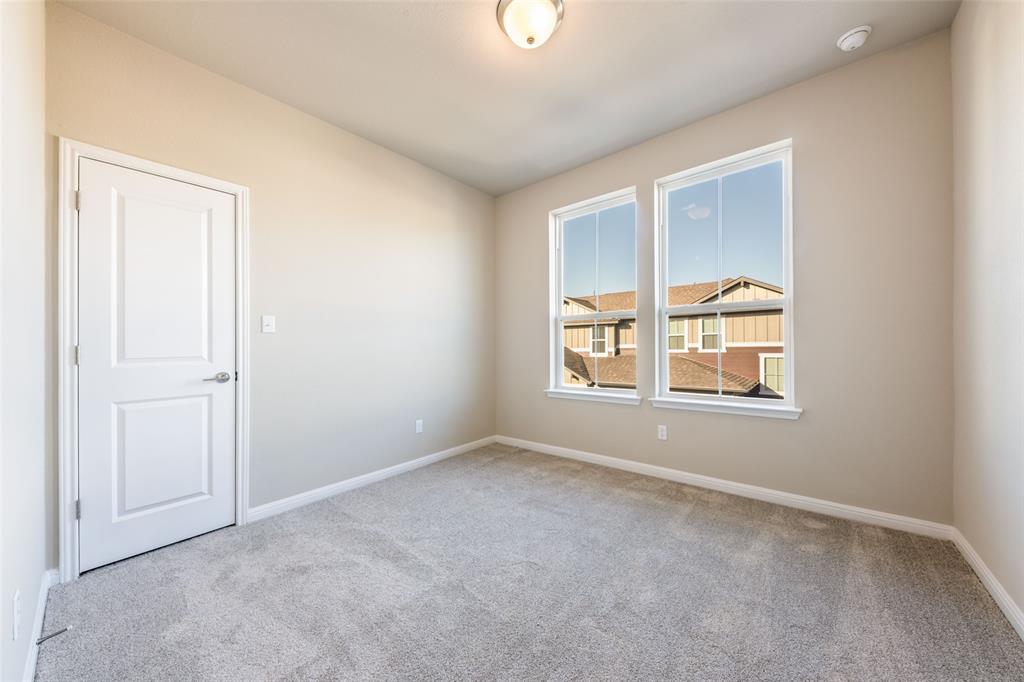 1015 Vista View Dr #2101 Property Photo 11