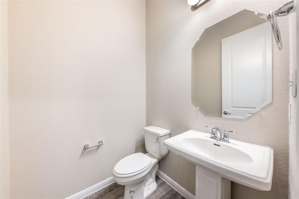 1015 Vista View Dr #2101 Property Photo 12