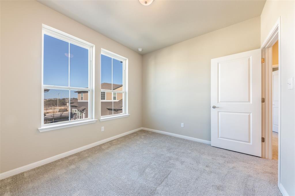1015 Vista View Dr #2101 Property Photo 14