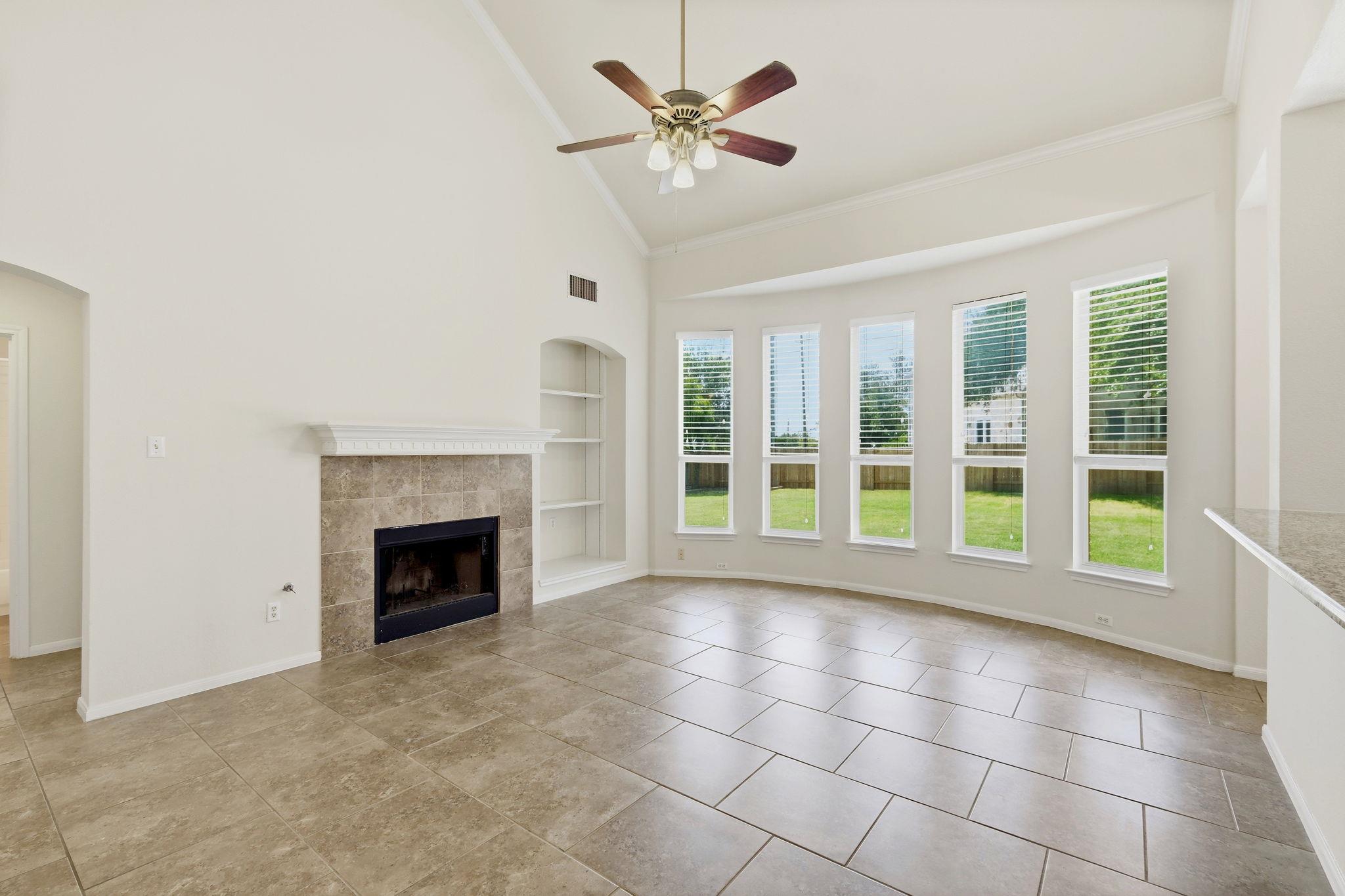 2033 Creole Dr Property Photo 2