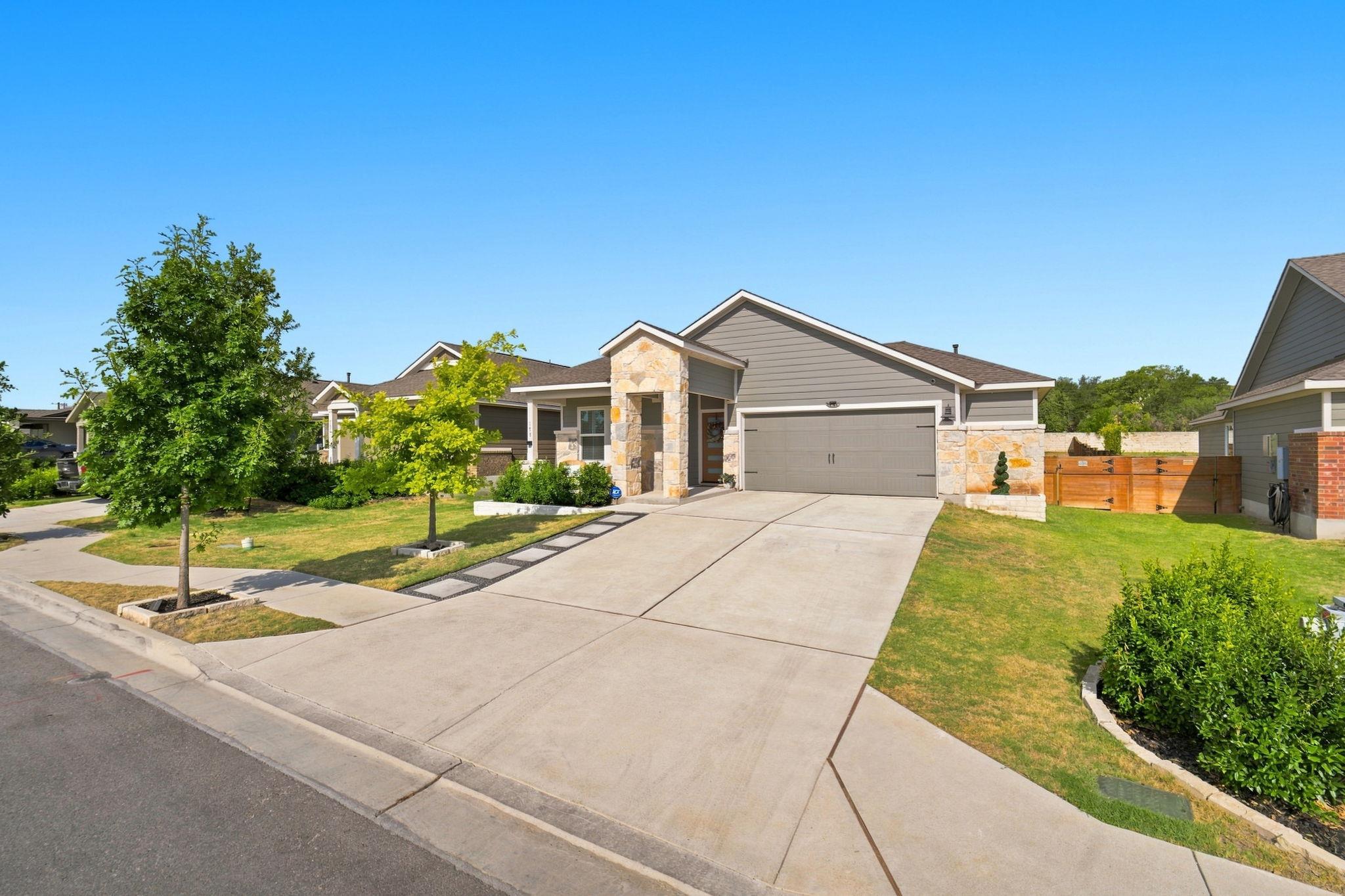 175 Patagonia None Property Photo 1