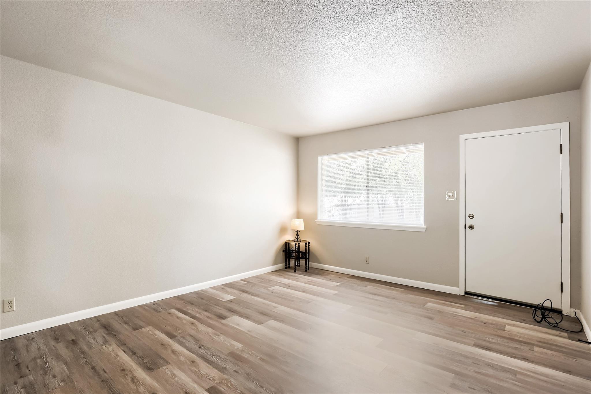 8518 Brookfield Dr Property Photo 6