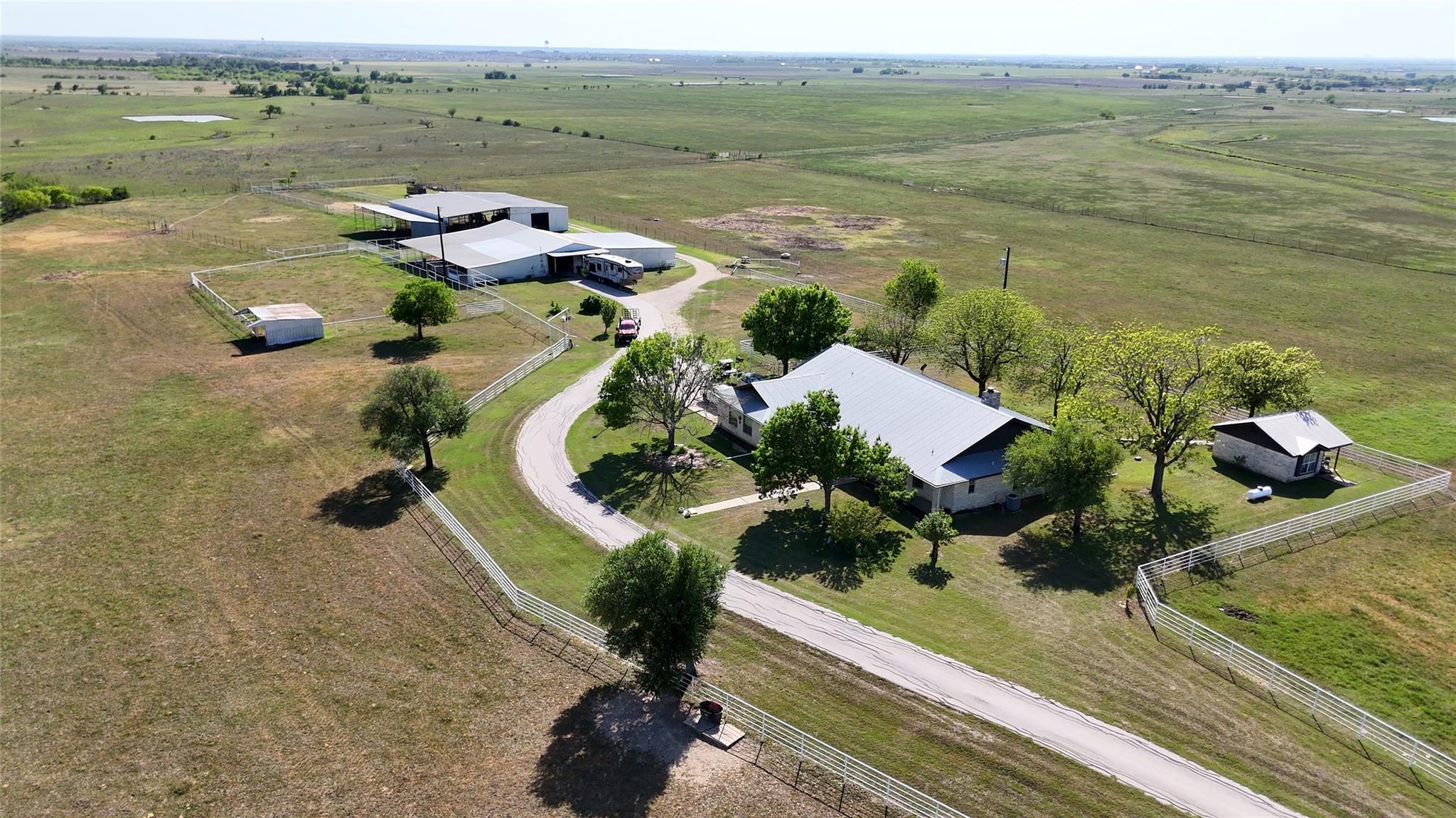 111 Lund Rd Property Photo 7