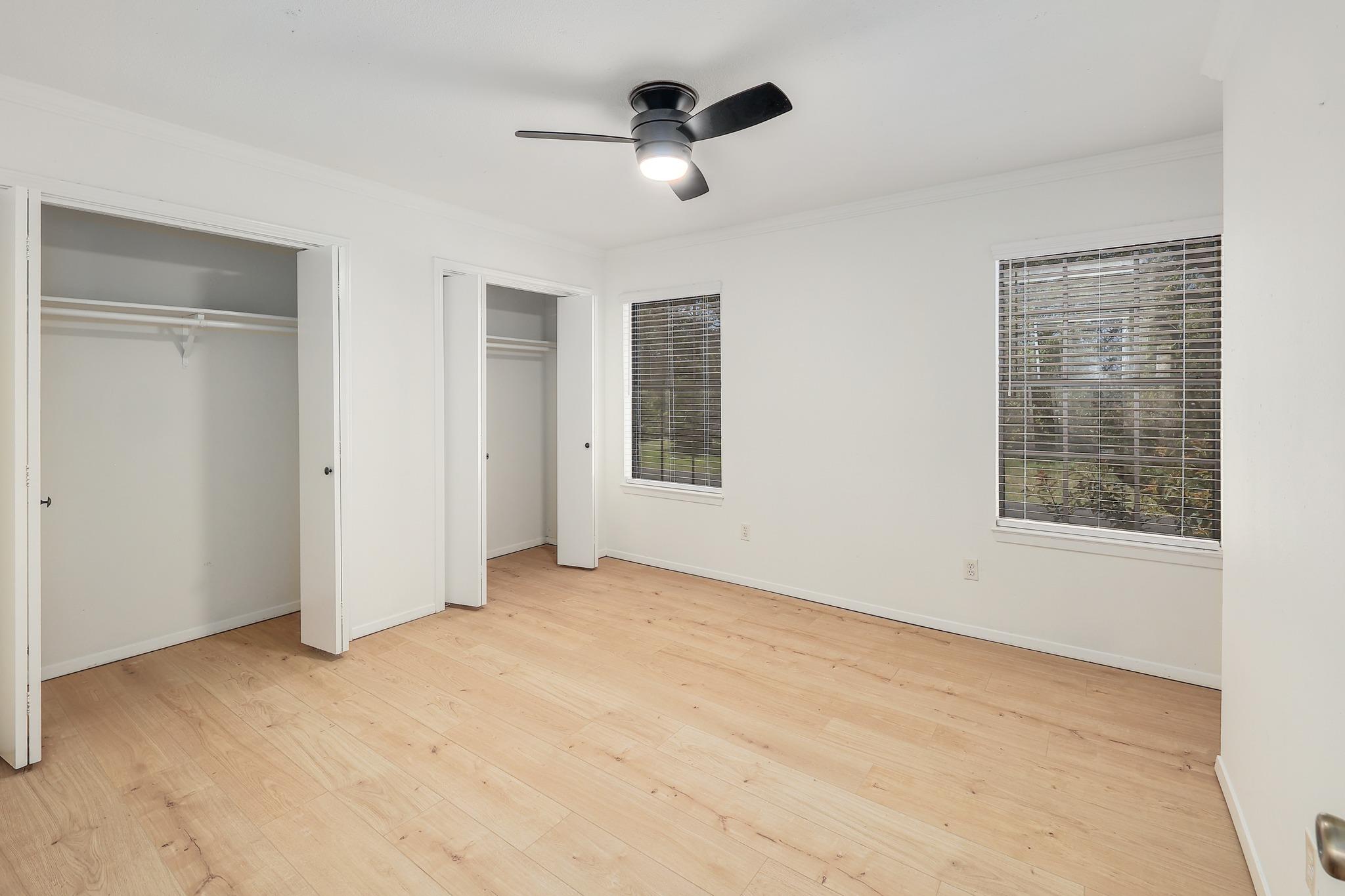 204 Northwest Dr #f Property Photo 11