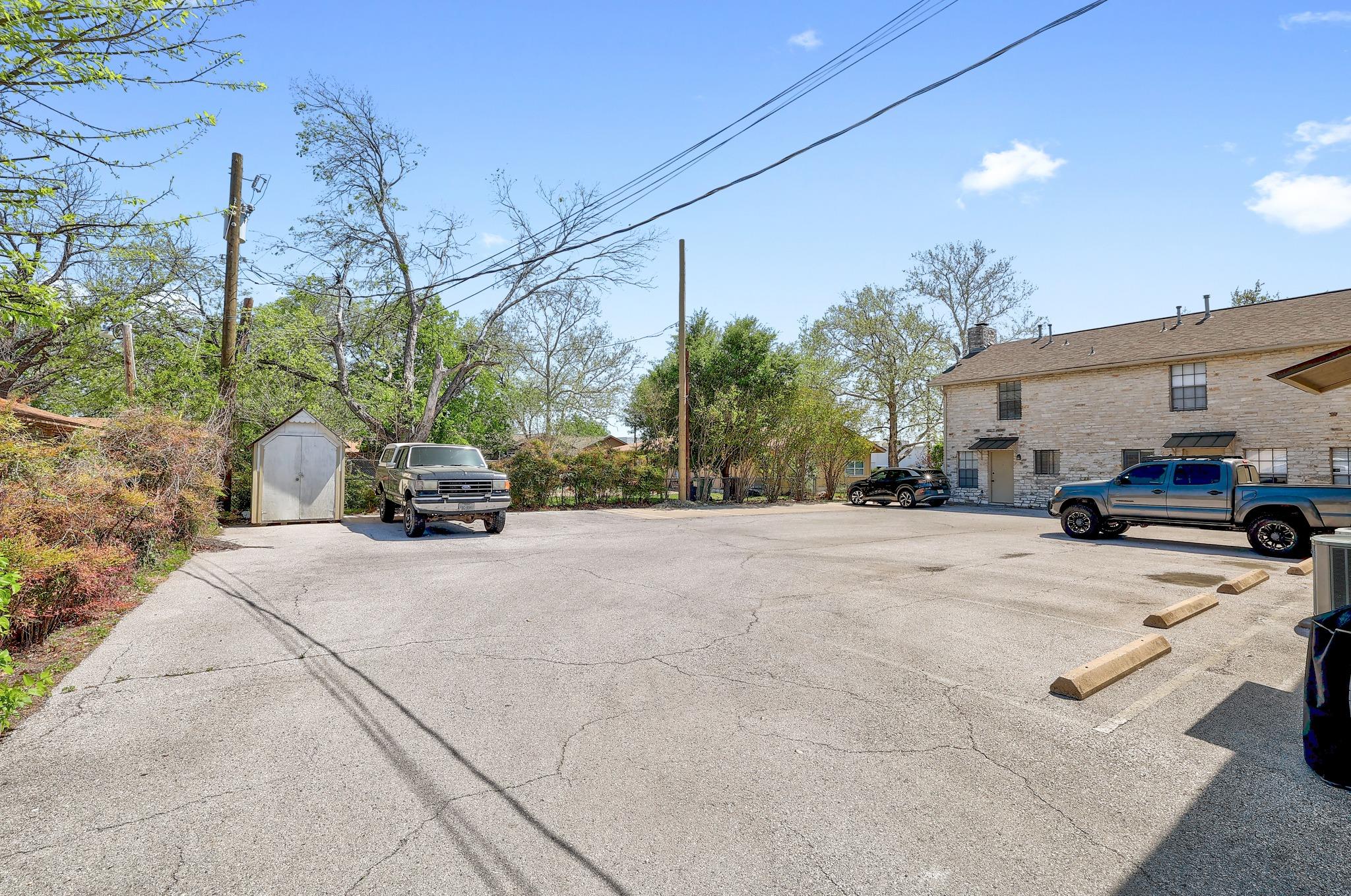 204 Northwest Dr #f Property Photo 20