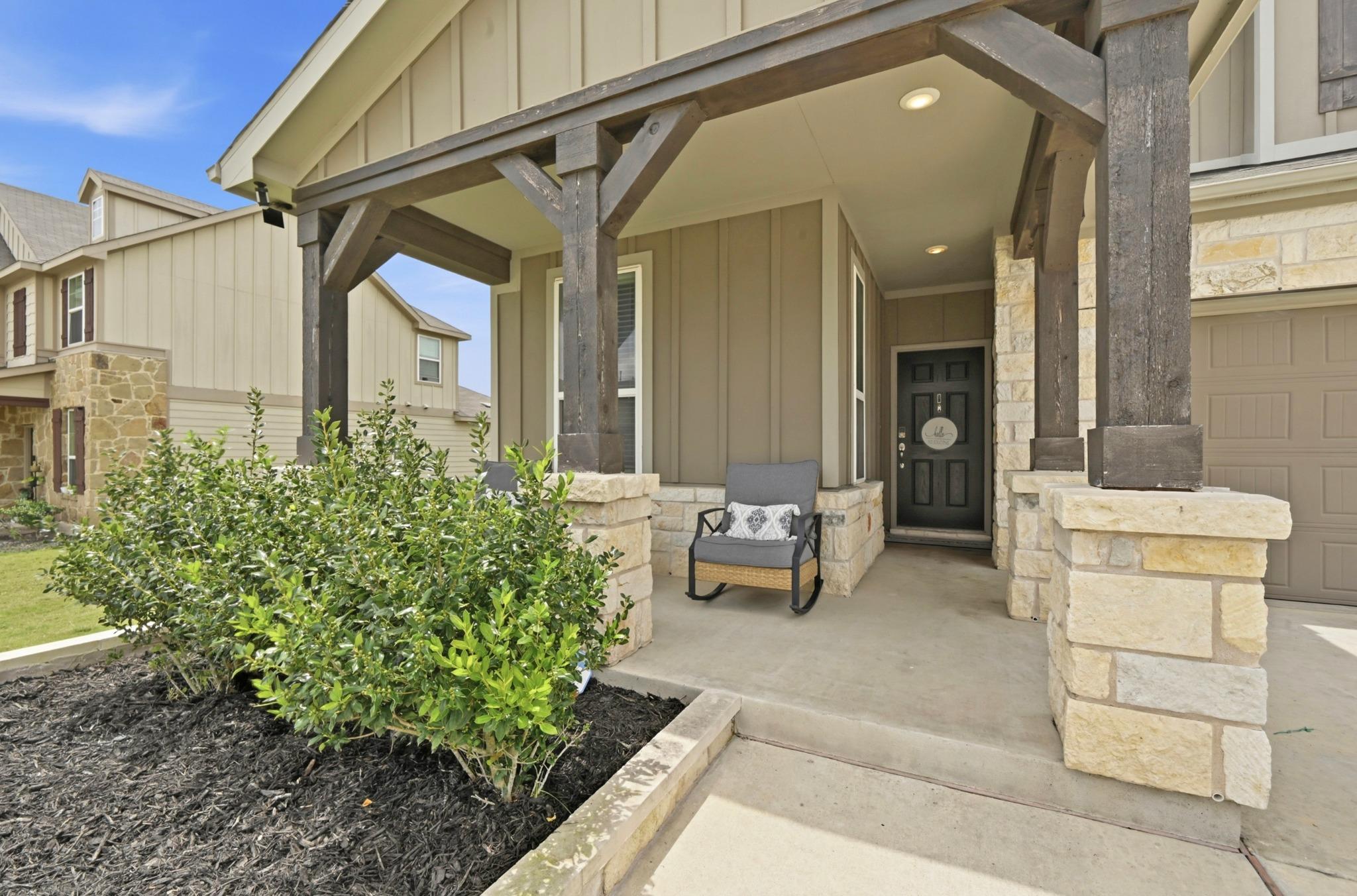 210 Purple Heart Dr Property Photo 4