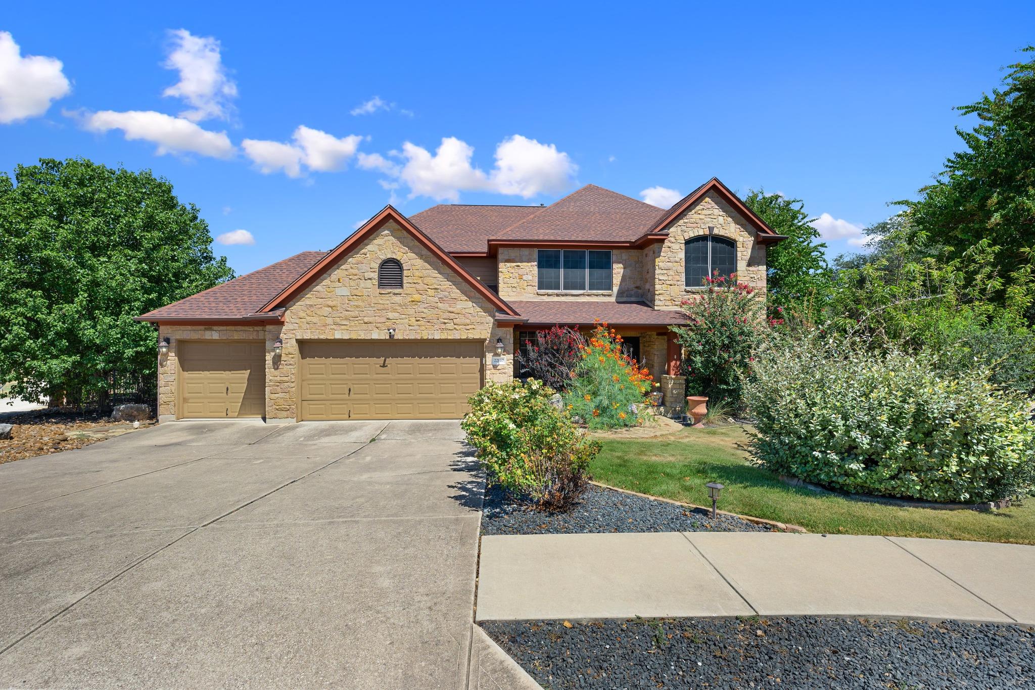 22140 Rose Grass Ln Property Photo 1