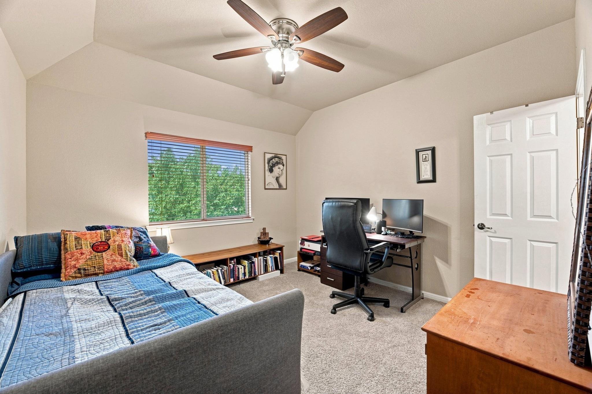 22140 Rose Grass Ln Property Photo 29