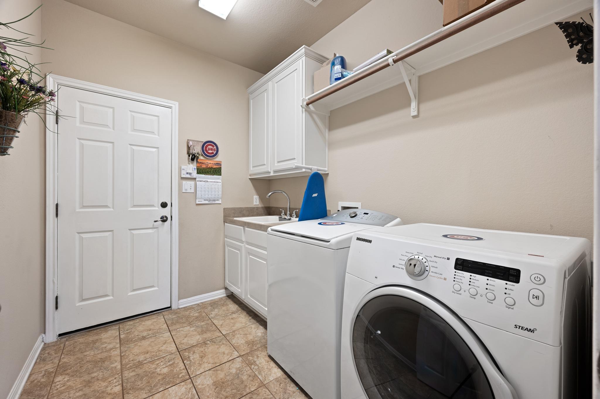 22140 Rose Grass Ln Property Photo 33