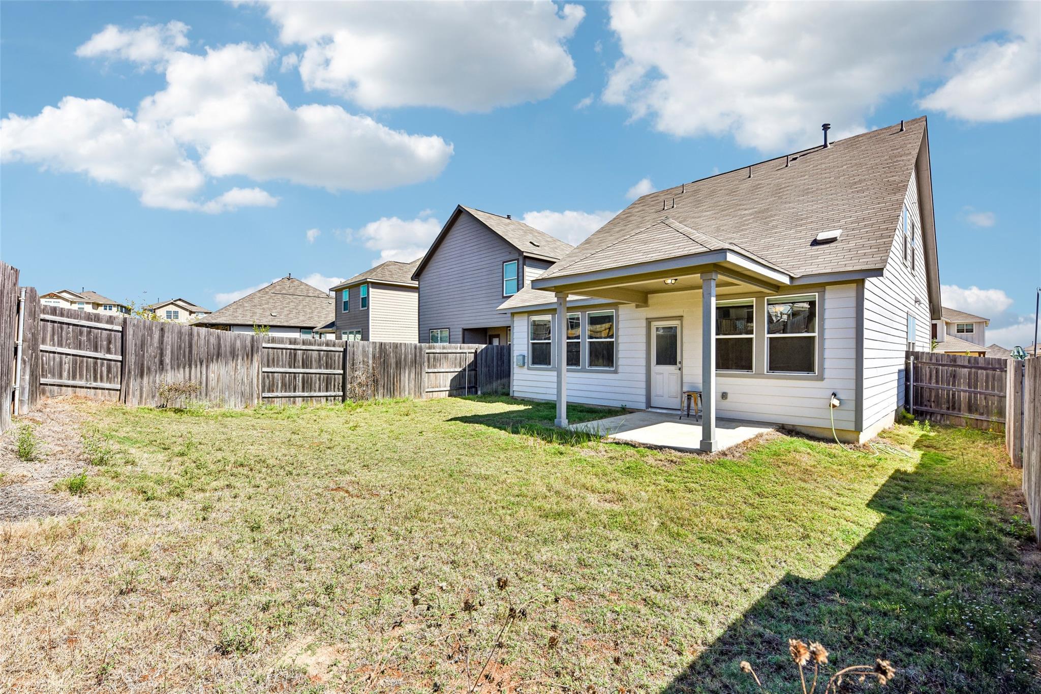 140 Lemonball Dr Property Photo 26
