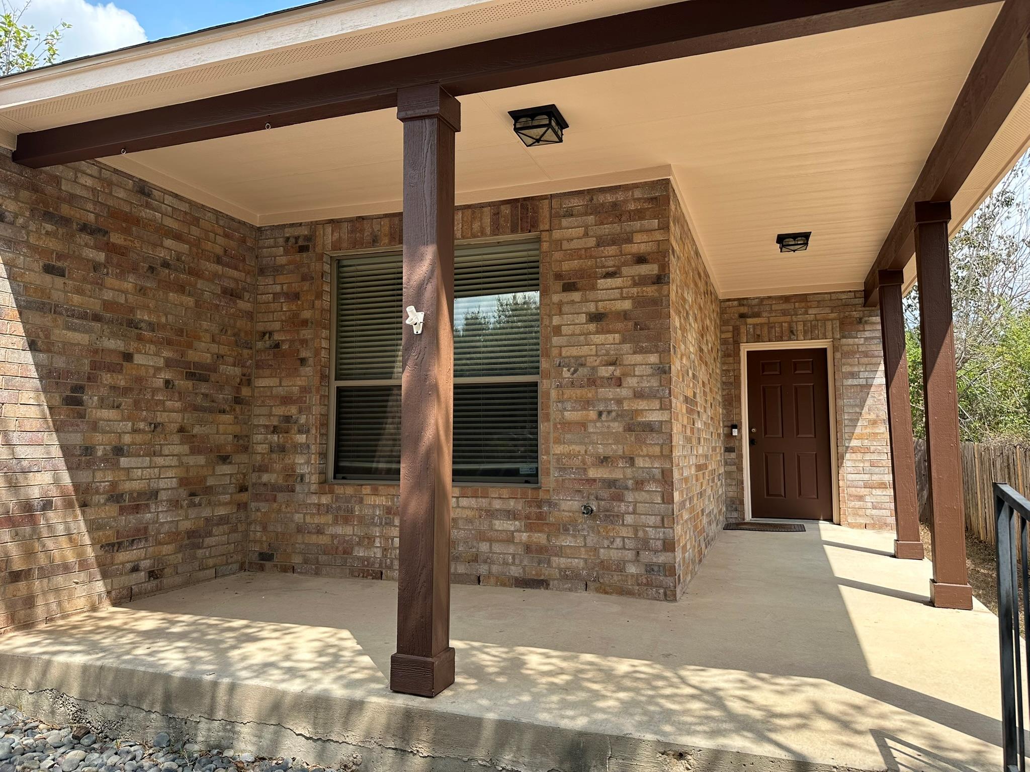 4507 Peach Grove Rd Property Photo 1