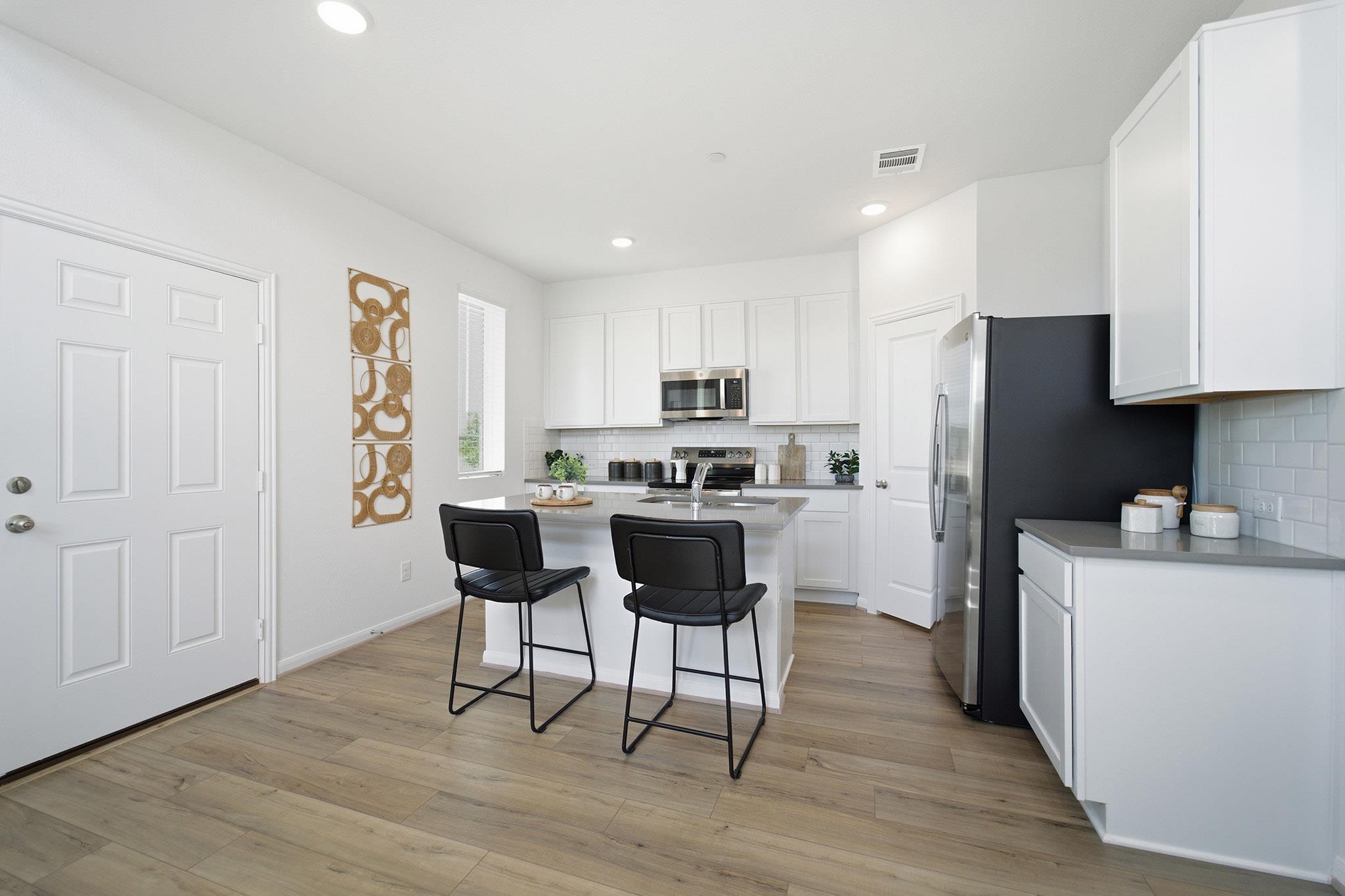 500 Municipal Dr #505 Property Photo 11