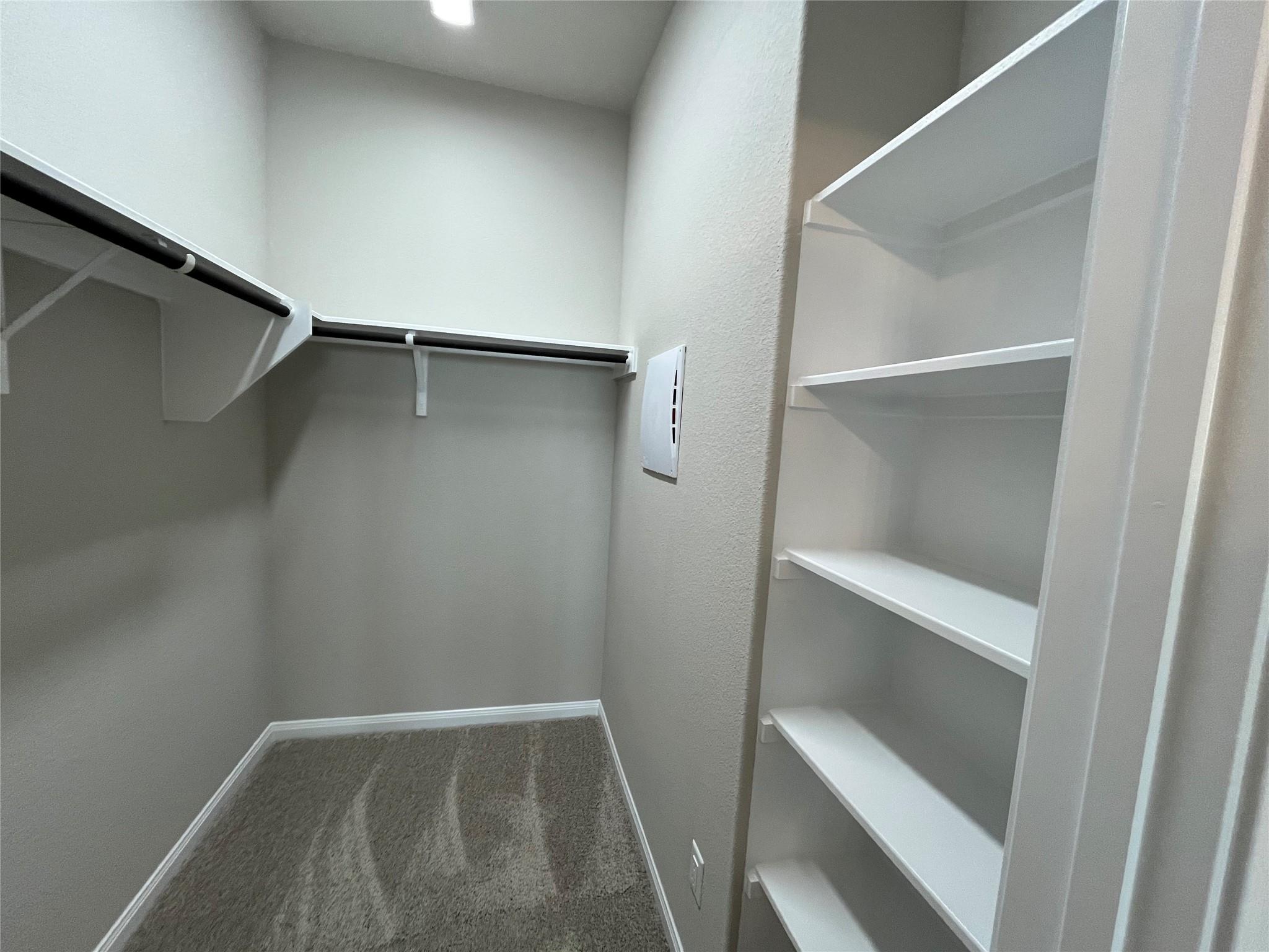5305 Ovile St Property Photo 17