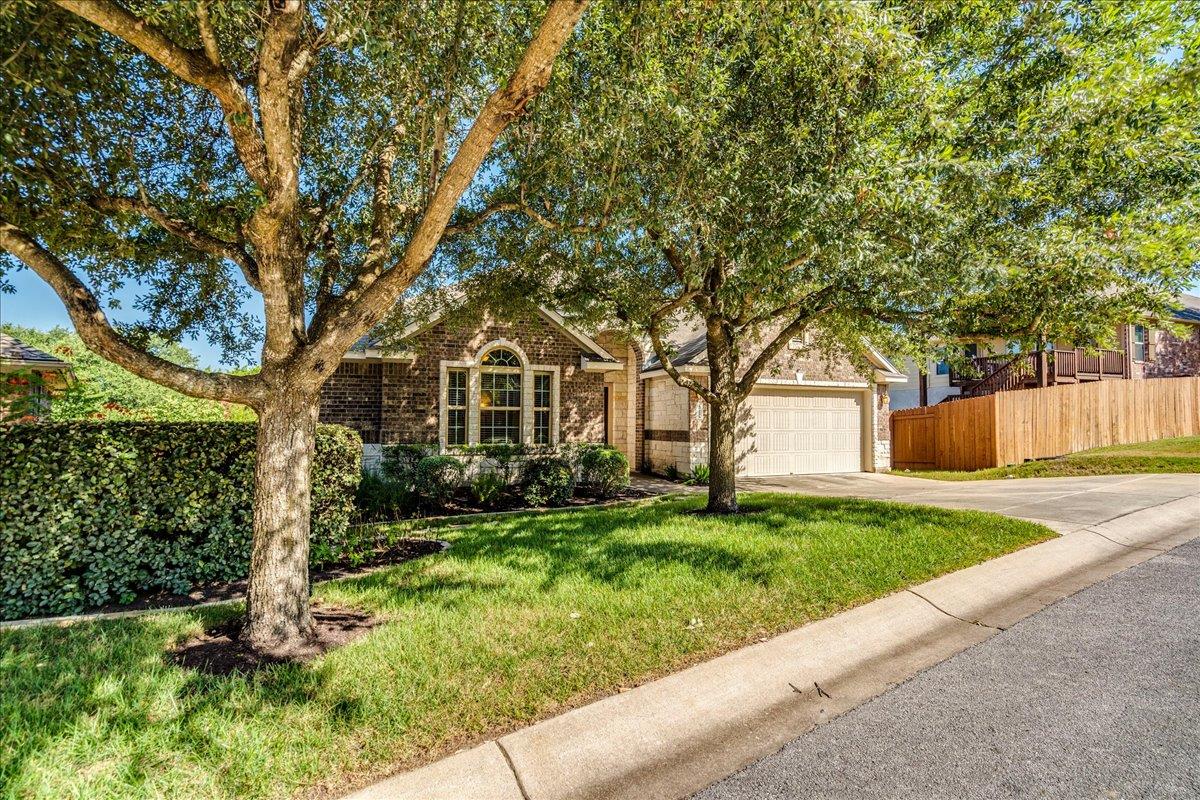 471 Limestone Trl Property Photo 4