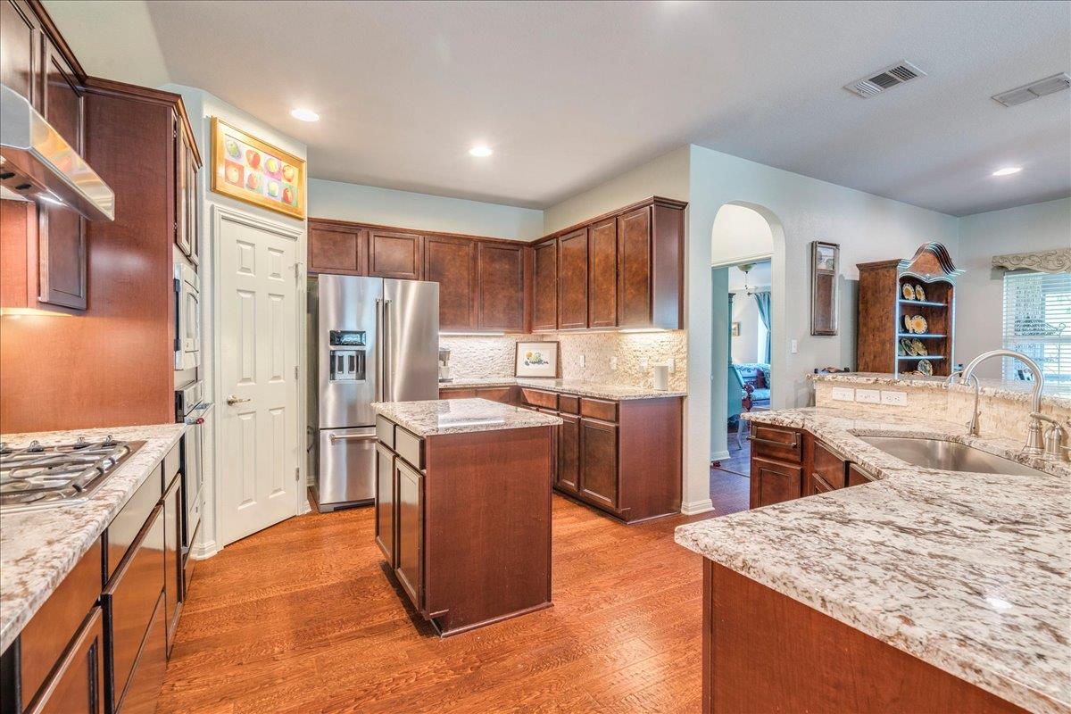 471 Limestone Trl Property Photo 9