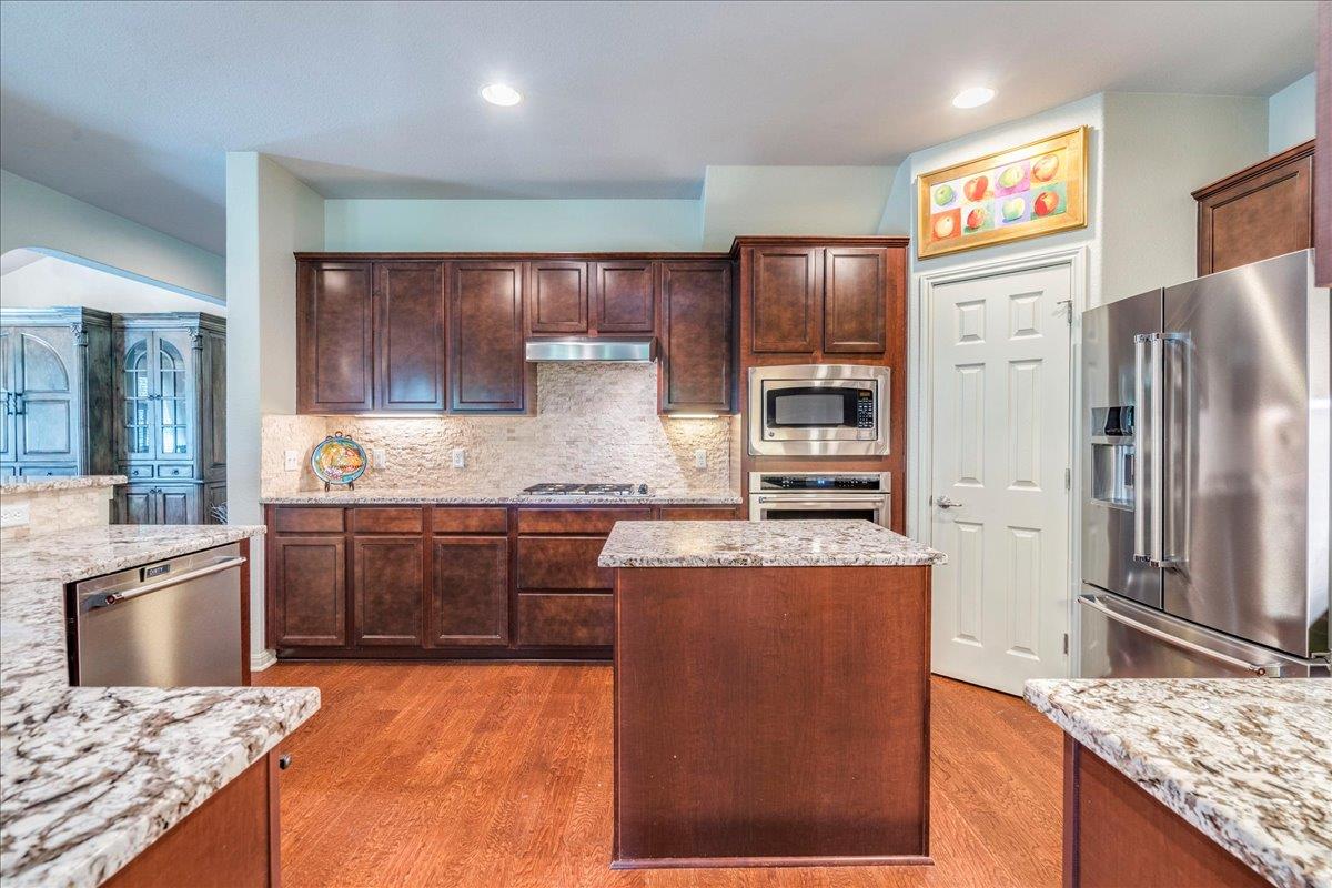 471 Limestone Trl Property Photo 10