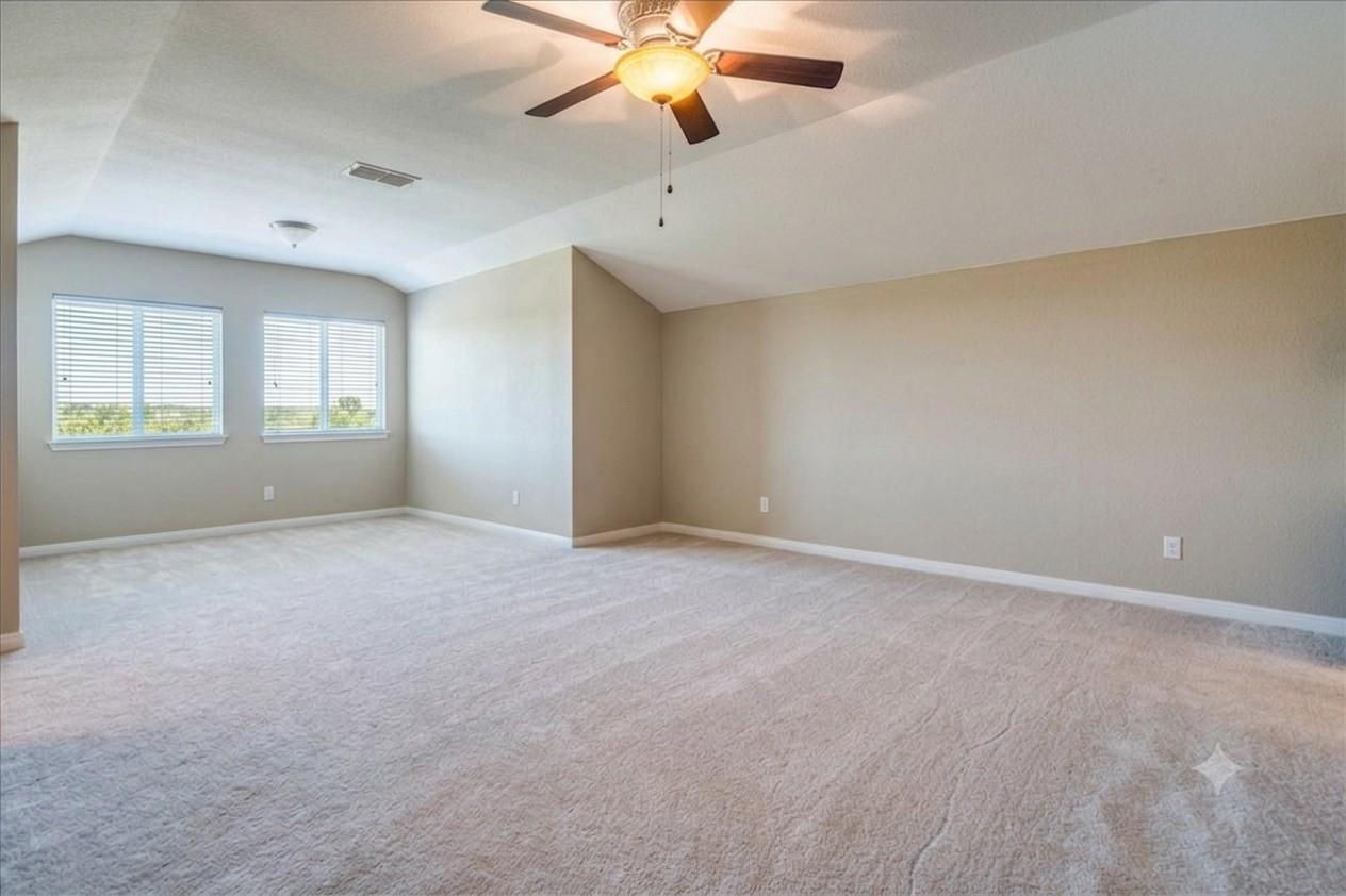 471 Limestone Trl Property Photo 29