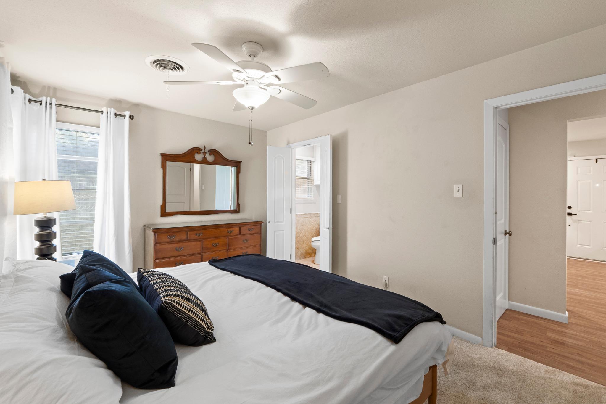 8501 Kromer St Property Photo 17