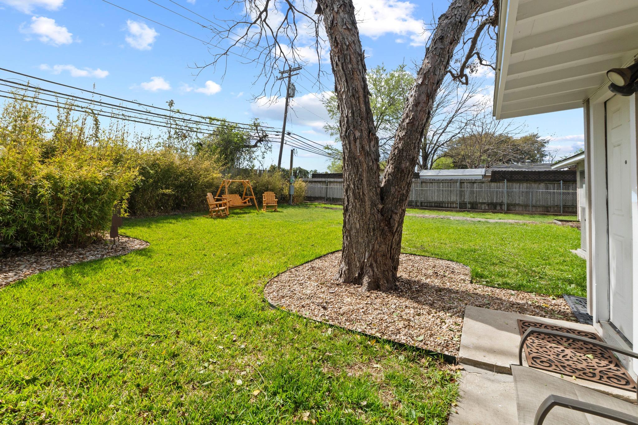 8501 Kromer St Property Photo 26