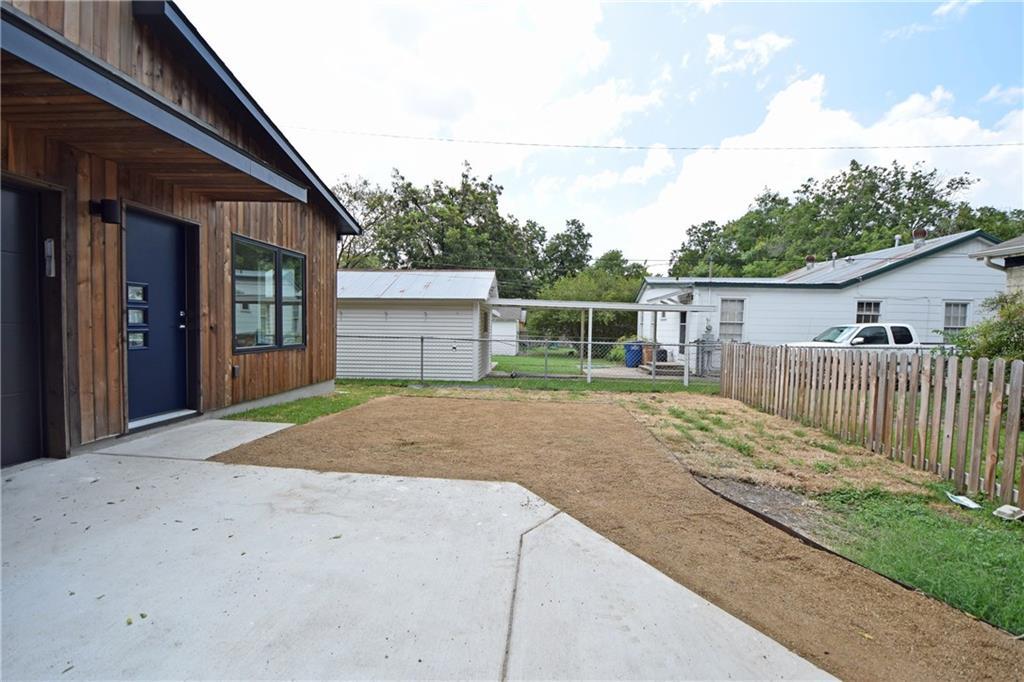 5405 Sunshine Dr #2 Property Photo 2