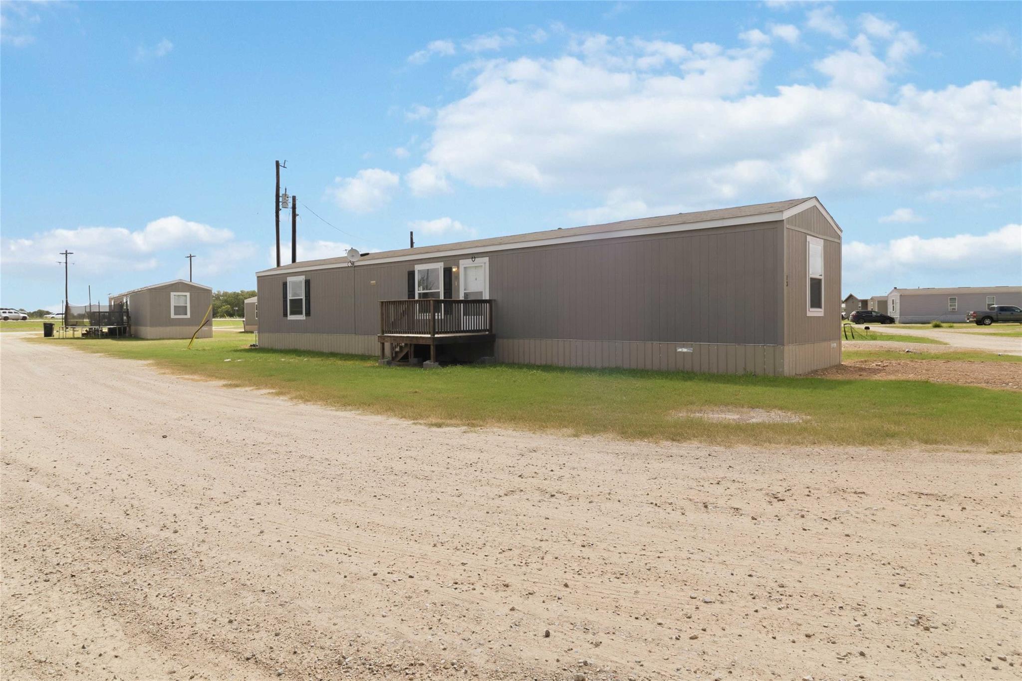 5670 E Austin St Property Photo 2