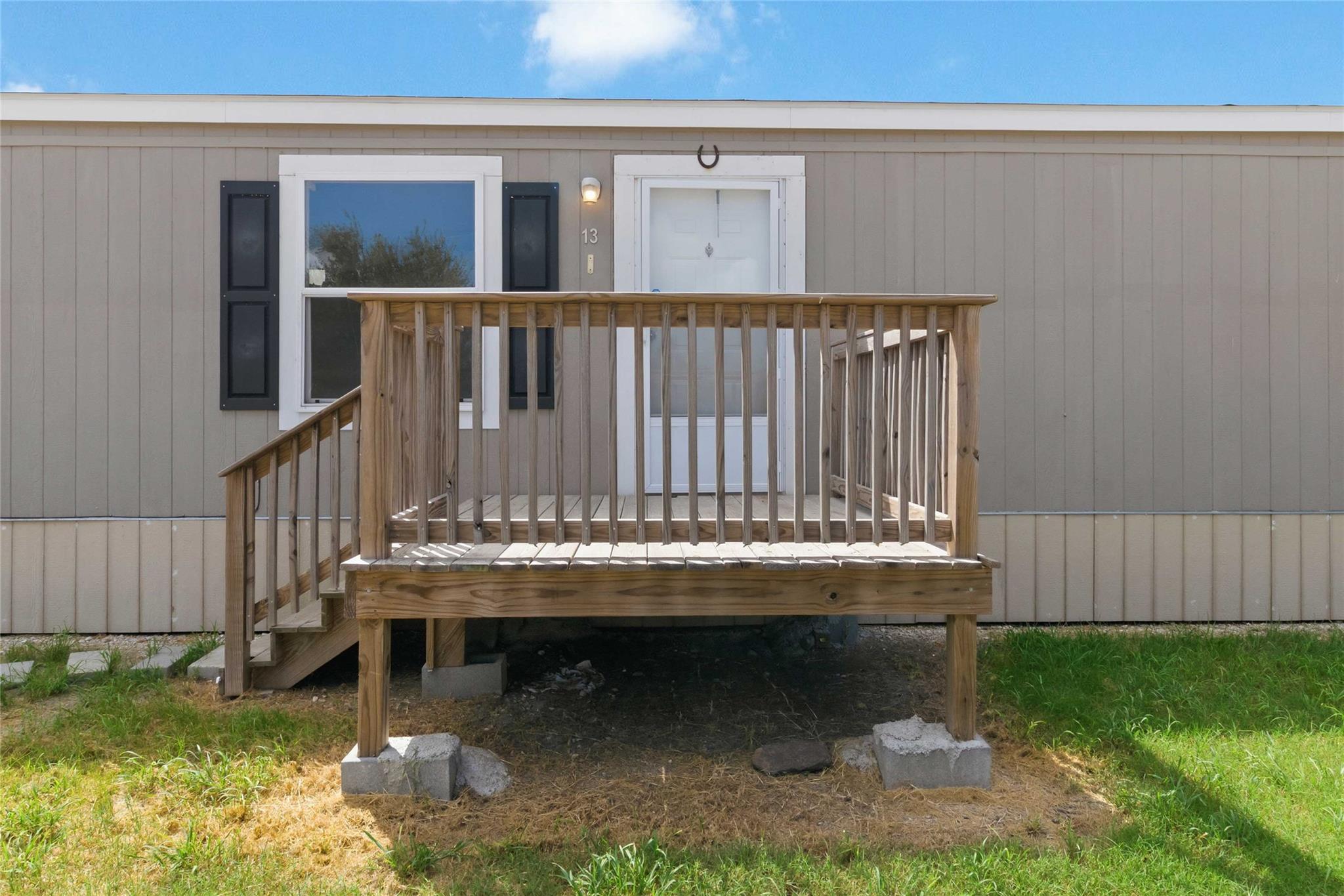 5670 E Austin St Property Photo 5